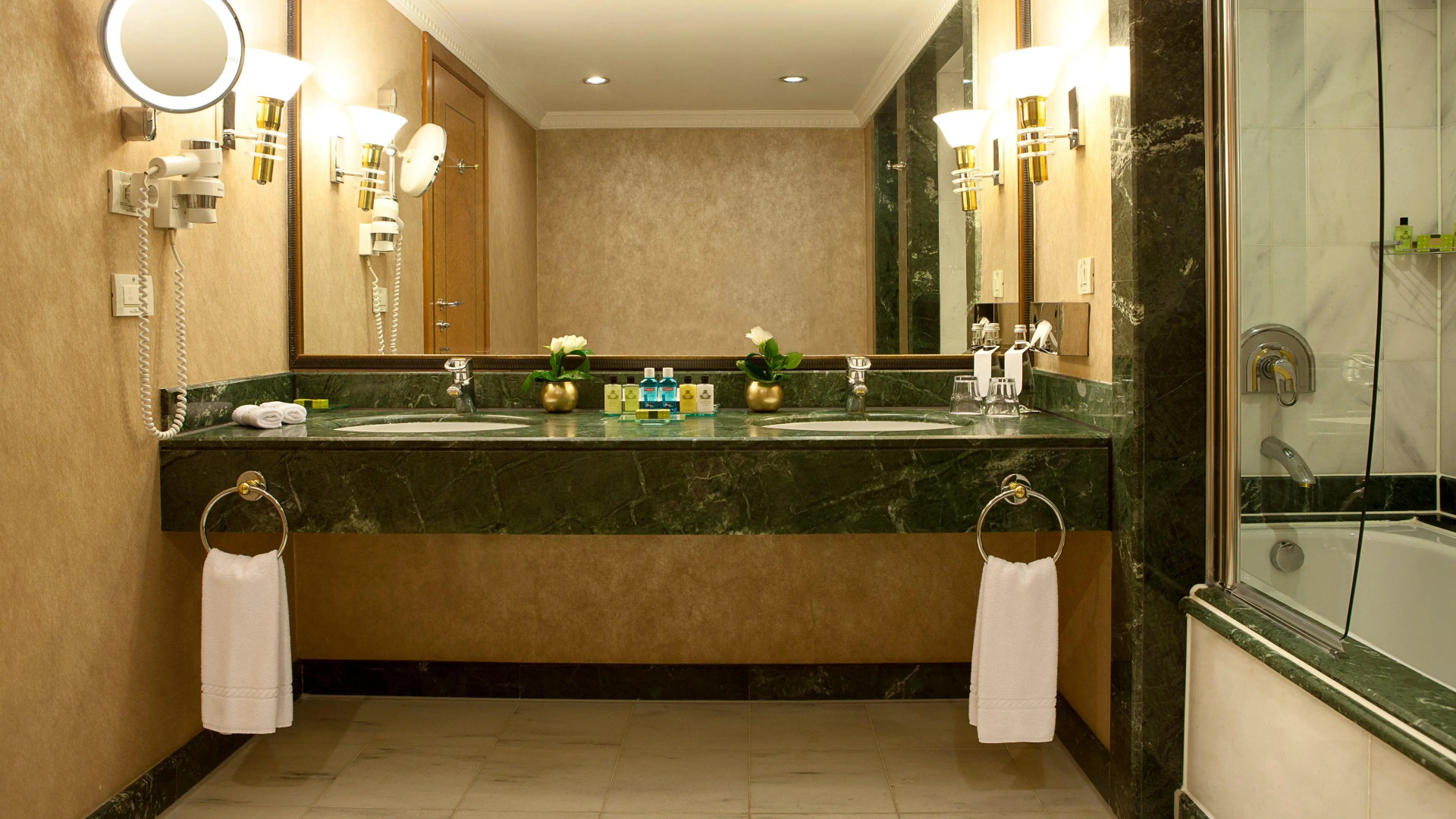 InterContinental Istanbul by IHG