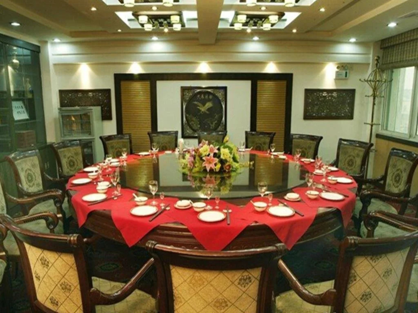 Chizhou Yinxing Business Hotel