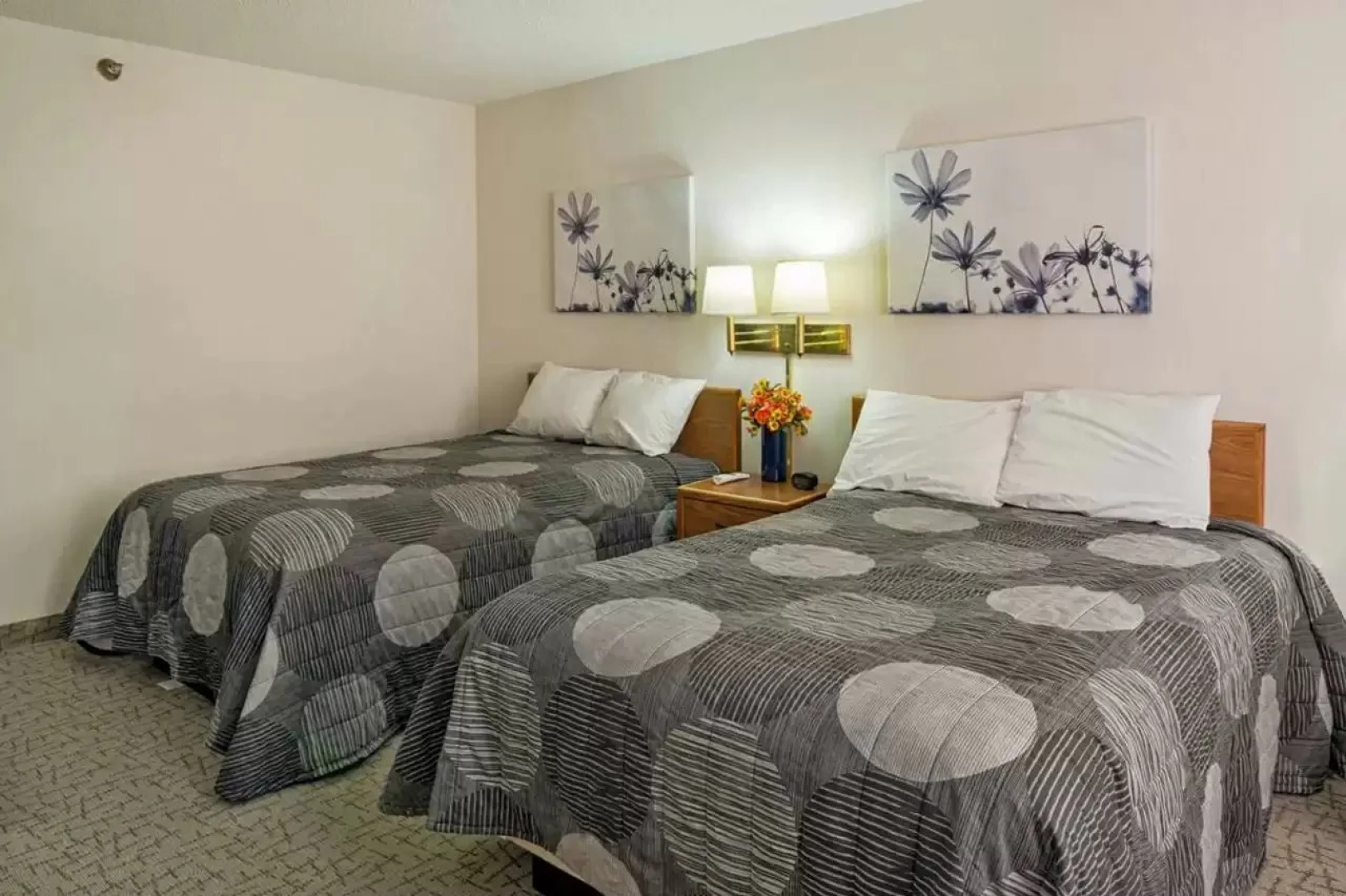 Motel 6 North Sioux City, SD – I-29 North