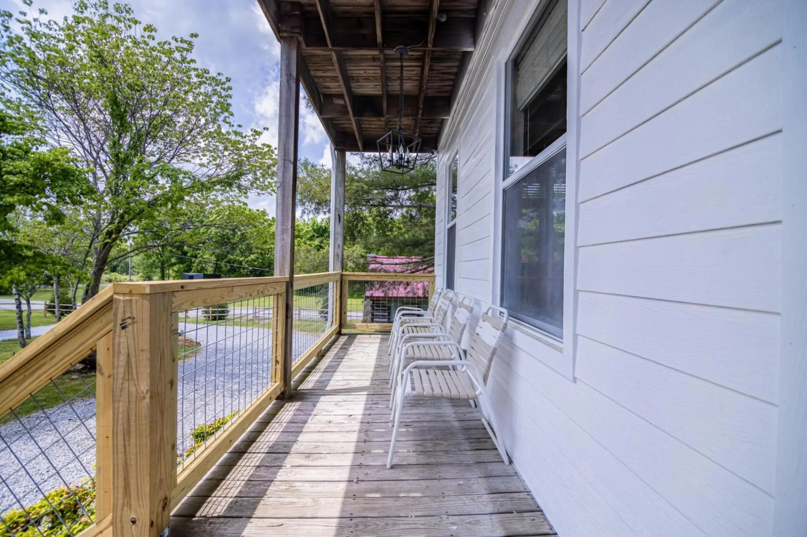 The Manor 1885 Altamont