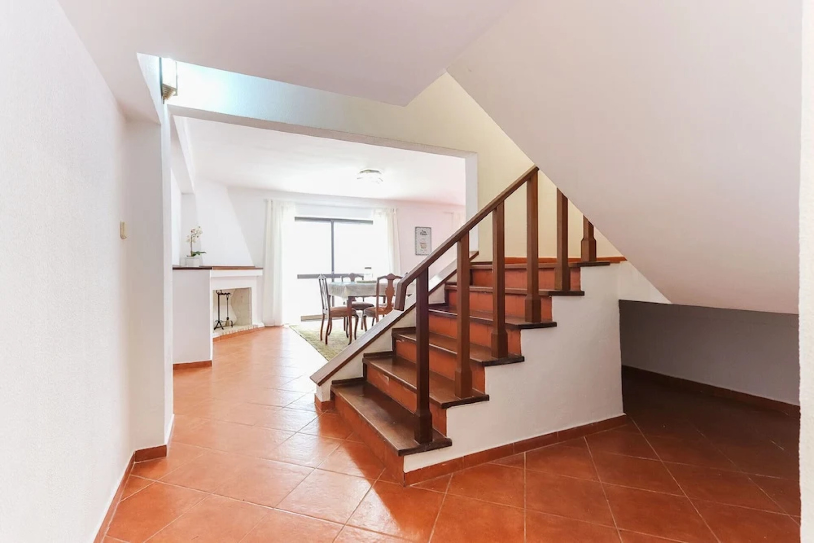 Oeiras Villa by Homing