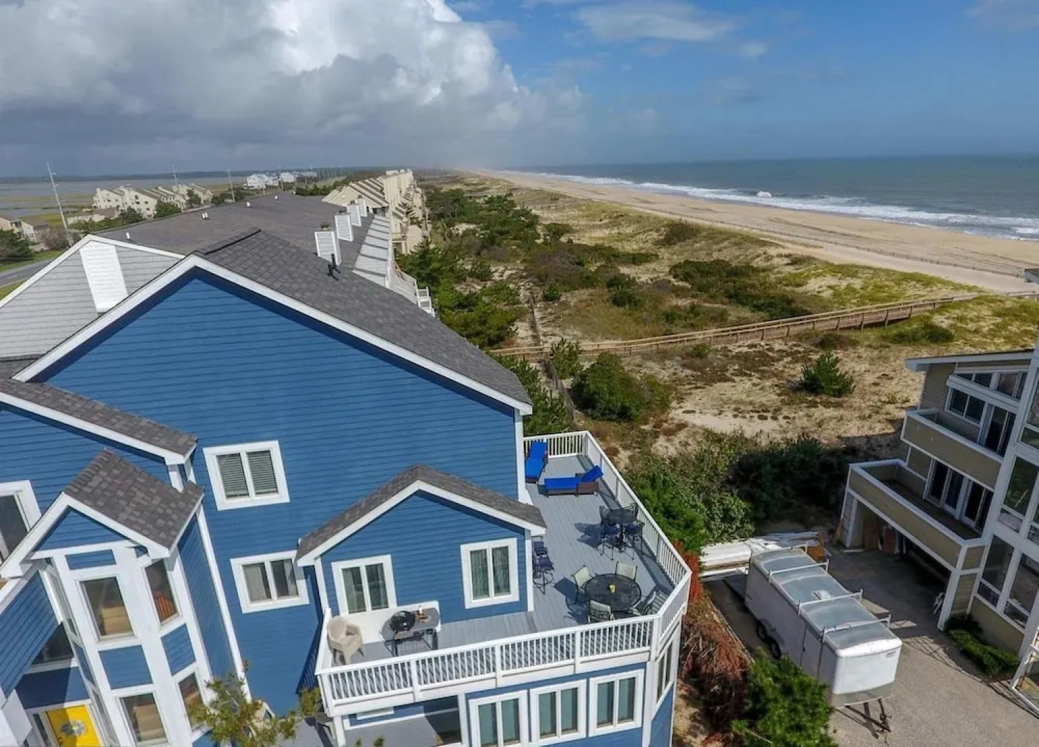 The Curves #1 40107 Owens Ct by Long & Foster