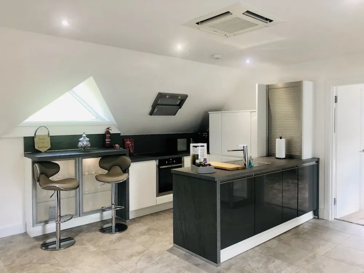 Stunning 1-Bed Apartment in Clyde Valley