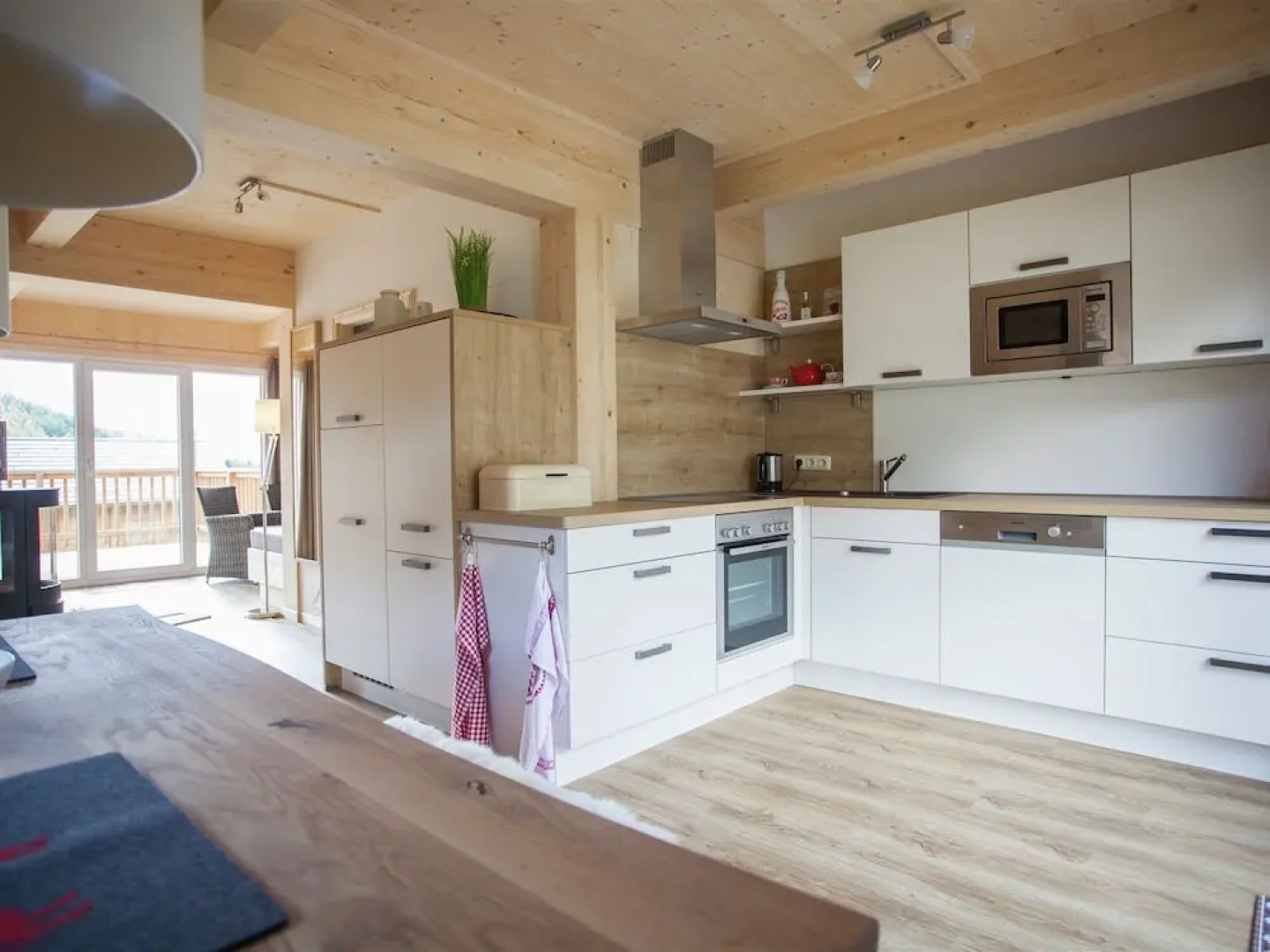Wooden Chalet with Wellness Centre in Hohentauern