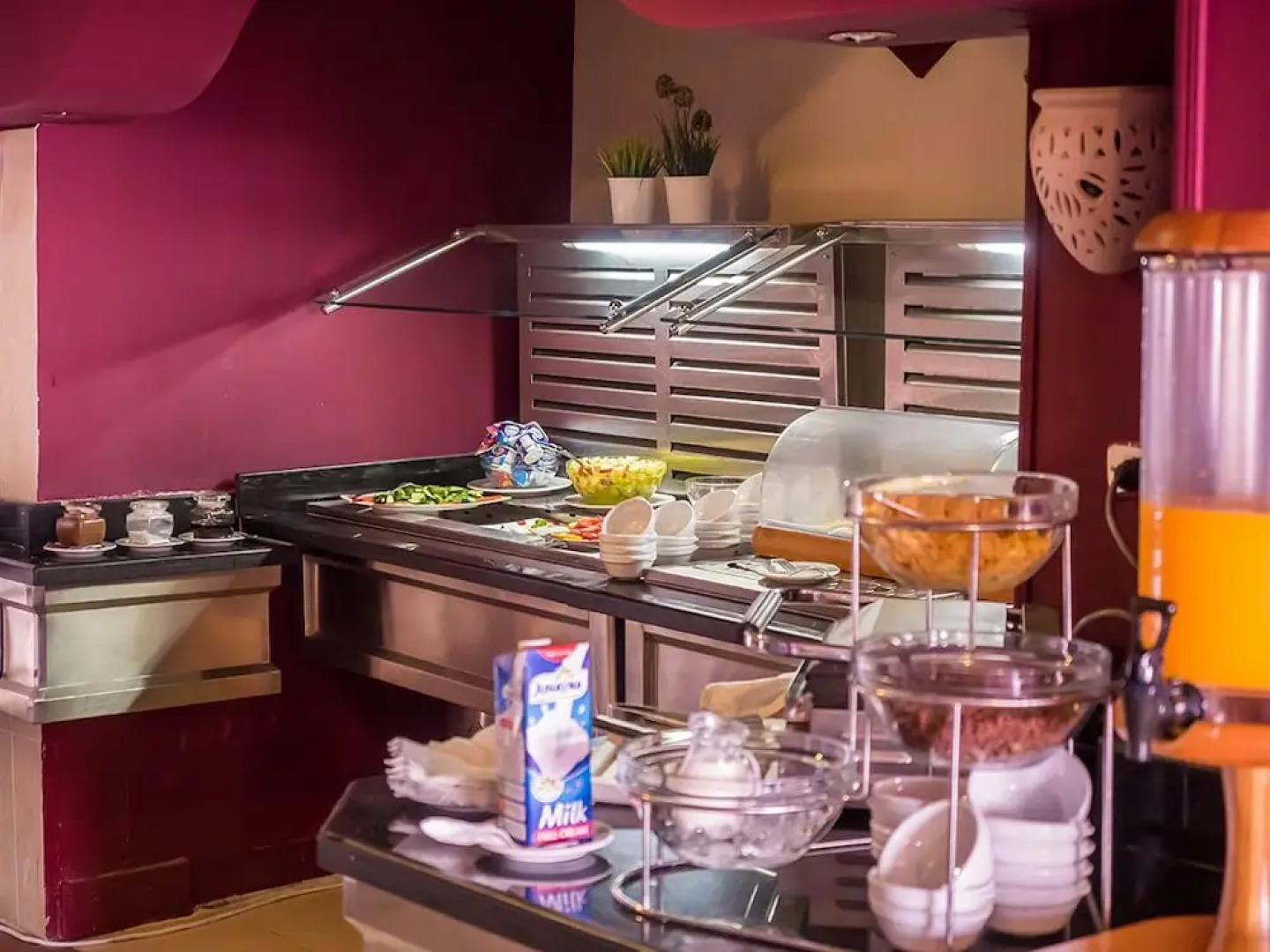 Nemo Dive Club & Hotel