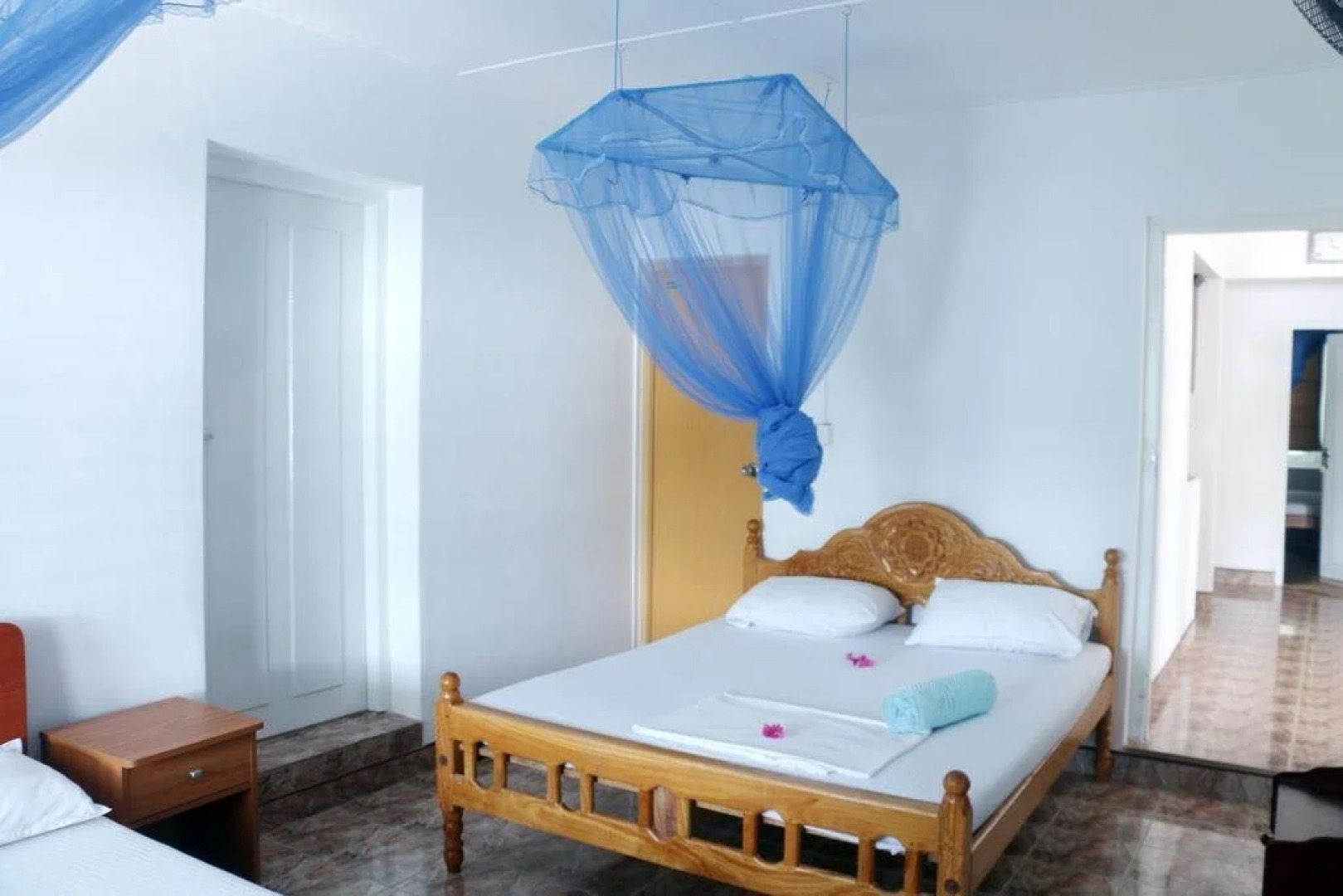 Vista Rooms Orrs Hill Road