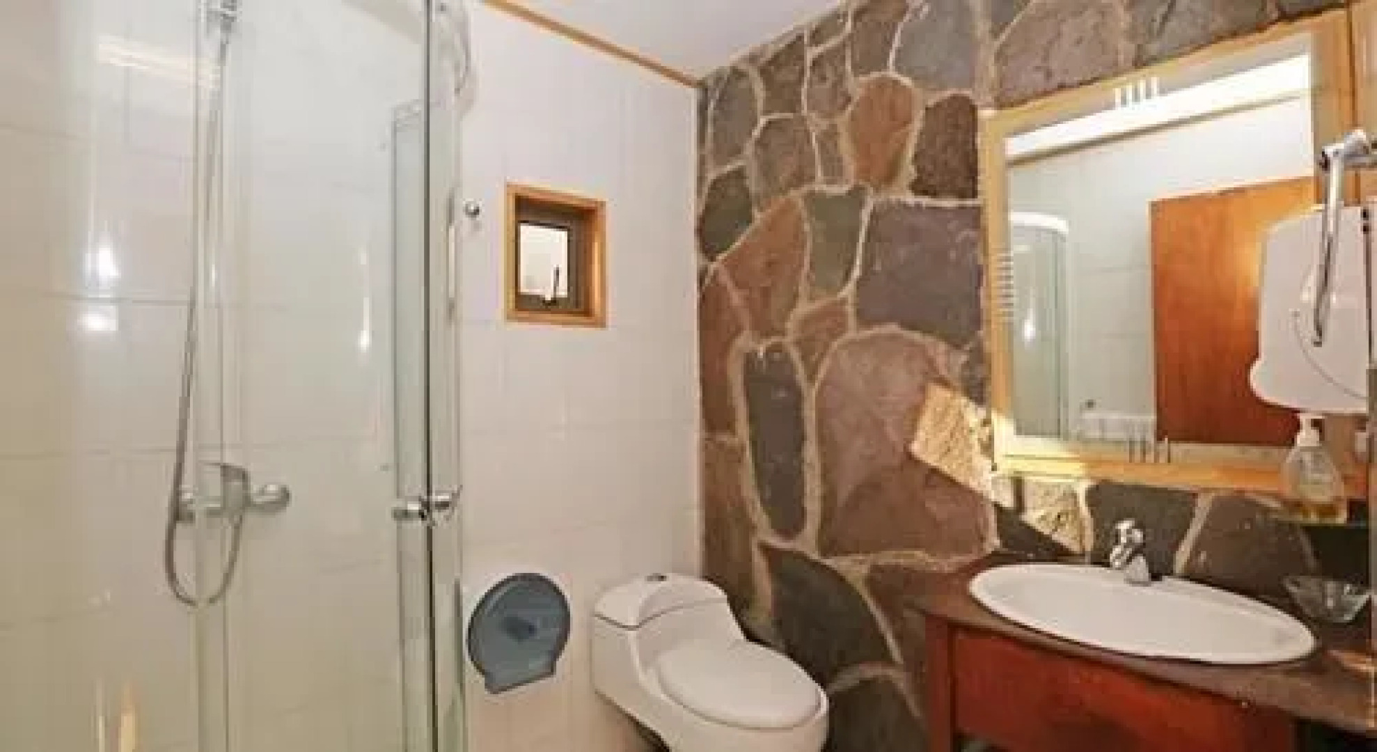 Lodge Las Trancas - Hostel