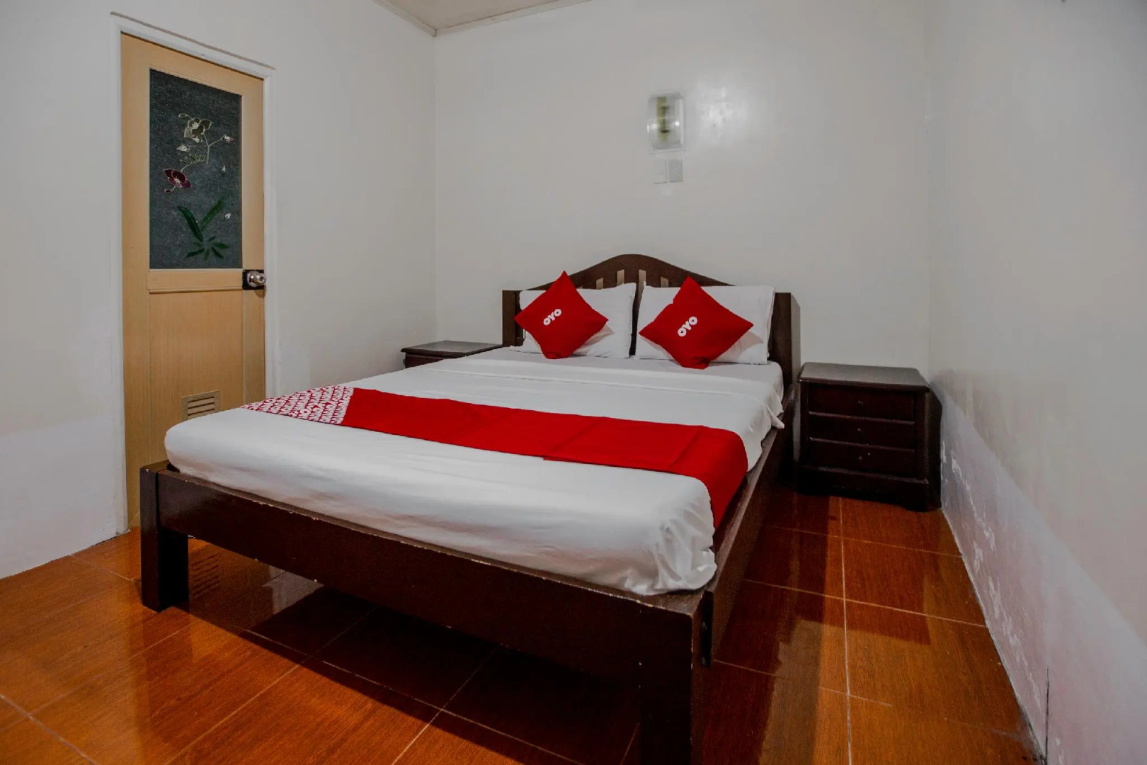 OYO 741 Sierra Travellers Inns