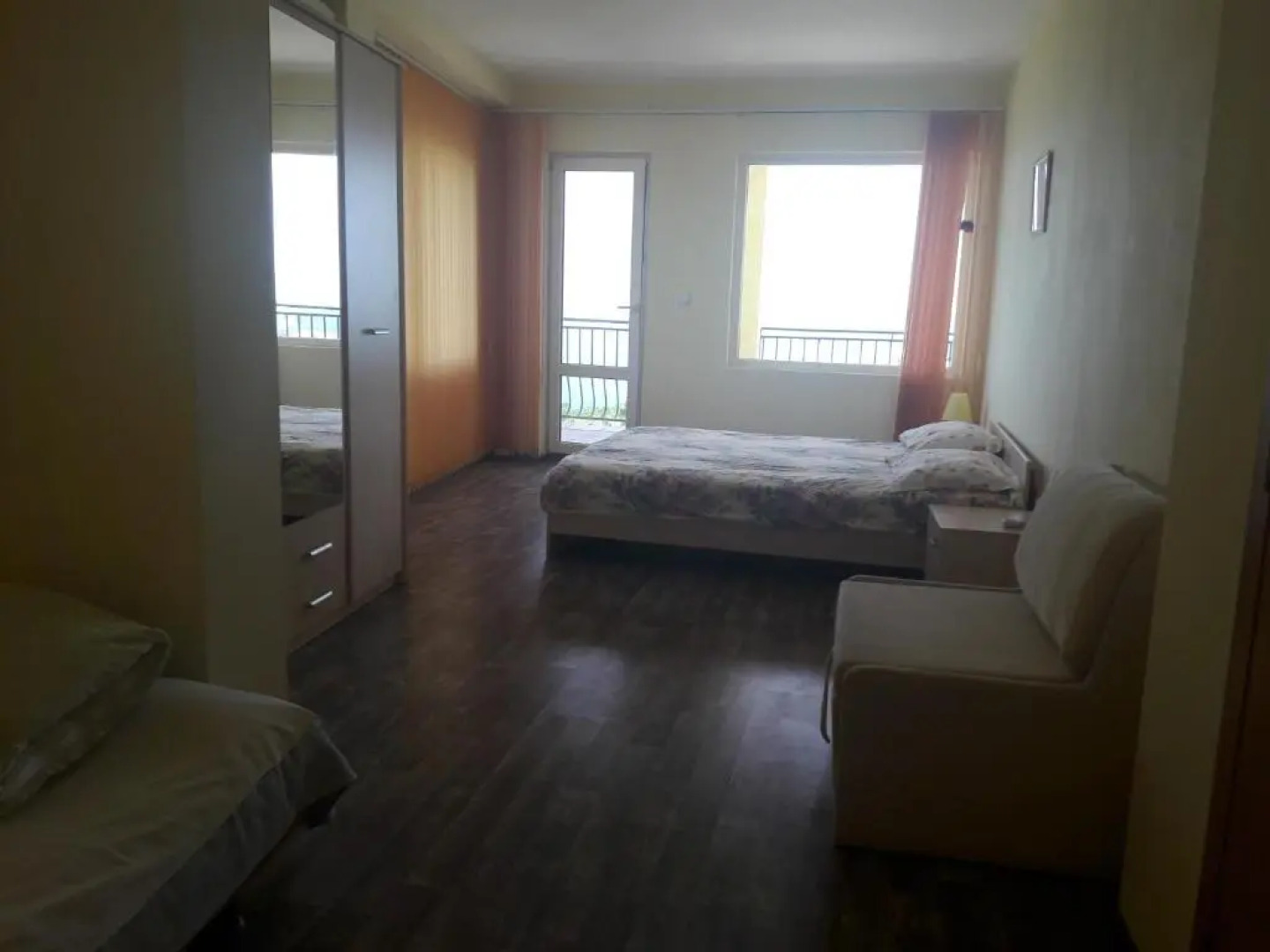 Villa Byala Grape House