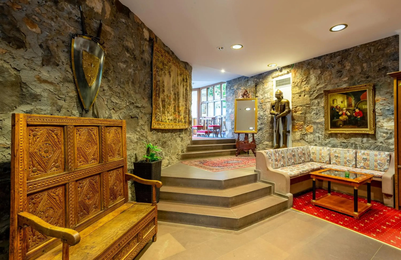 Hotel Burg Staufenberg