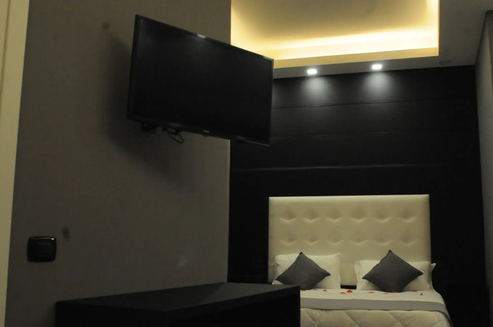 Royal Art House H Duomo by ClaPa Group Dislocated Hospitality