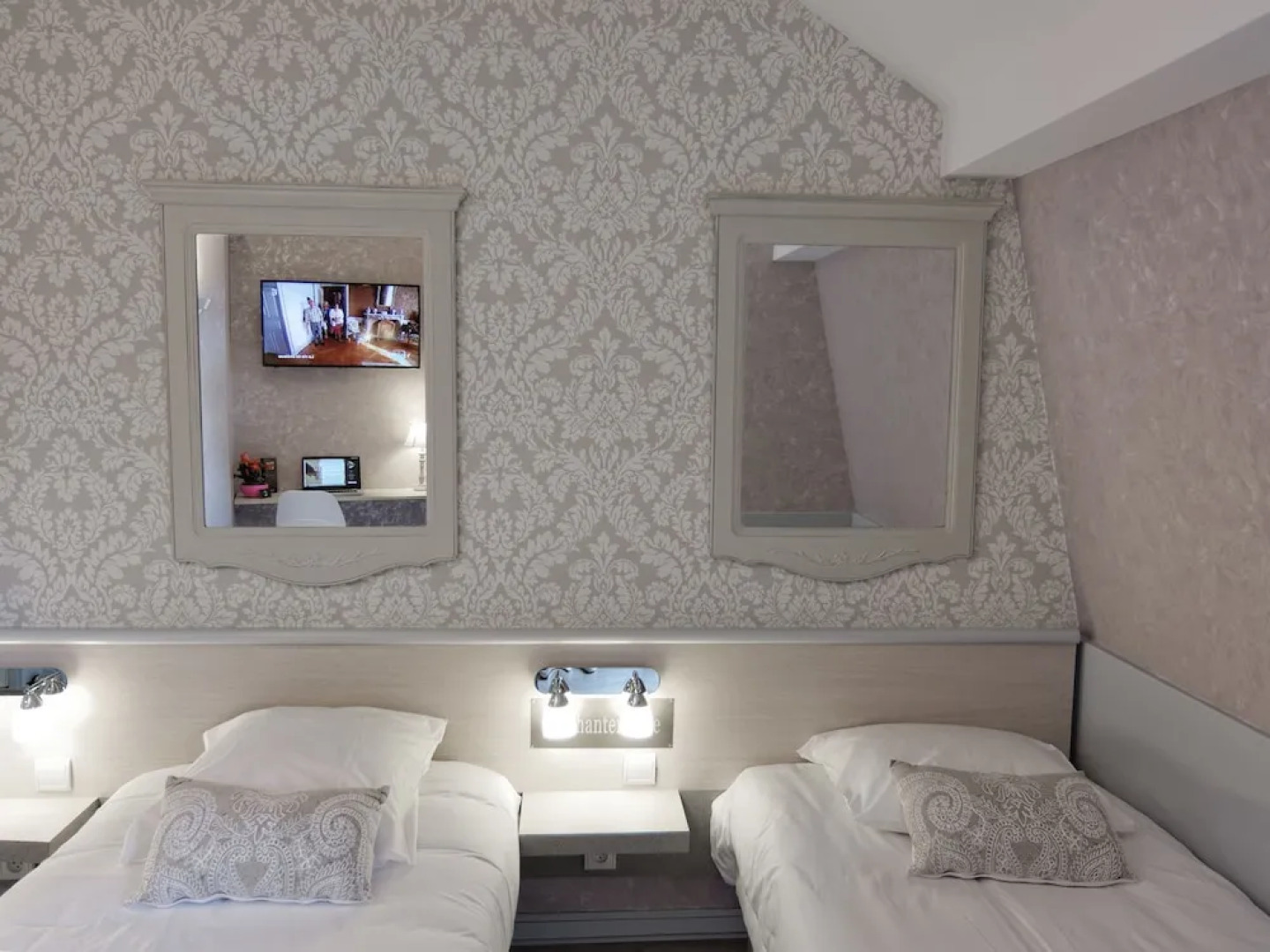 Hotel Le Chantereigne