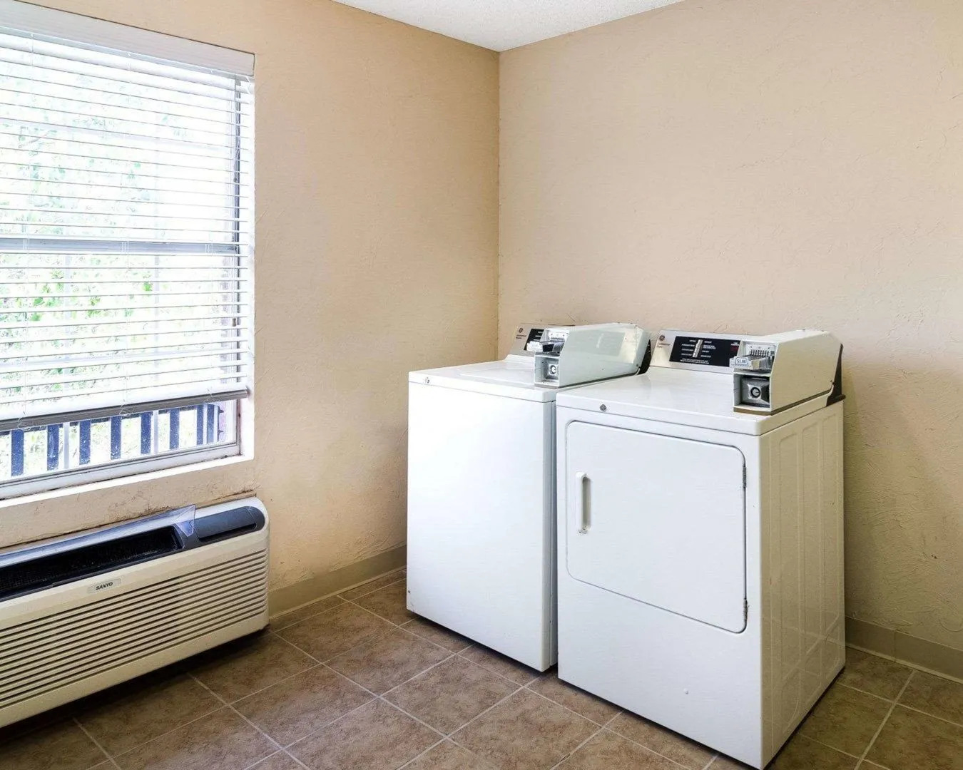 Quality Suites Irving-Las Colinas