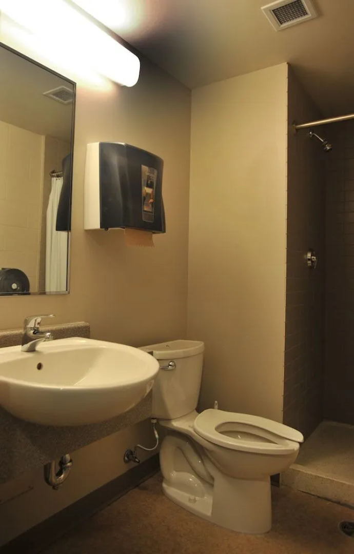 Residence & Conference Centre - Merritt