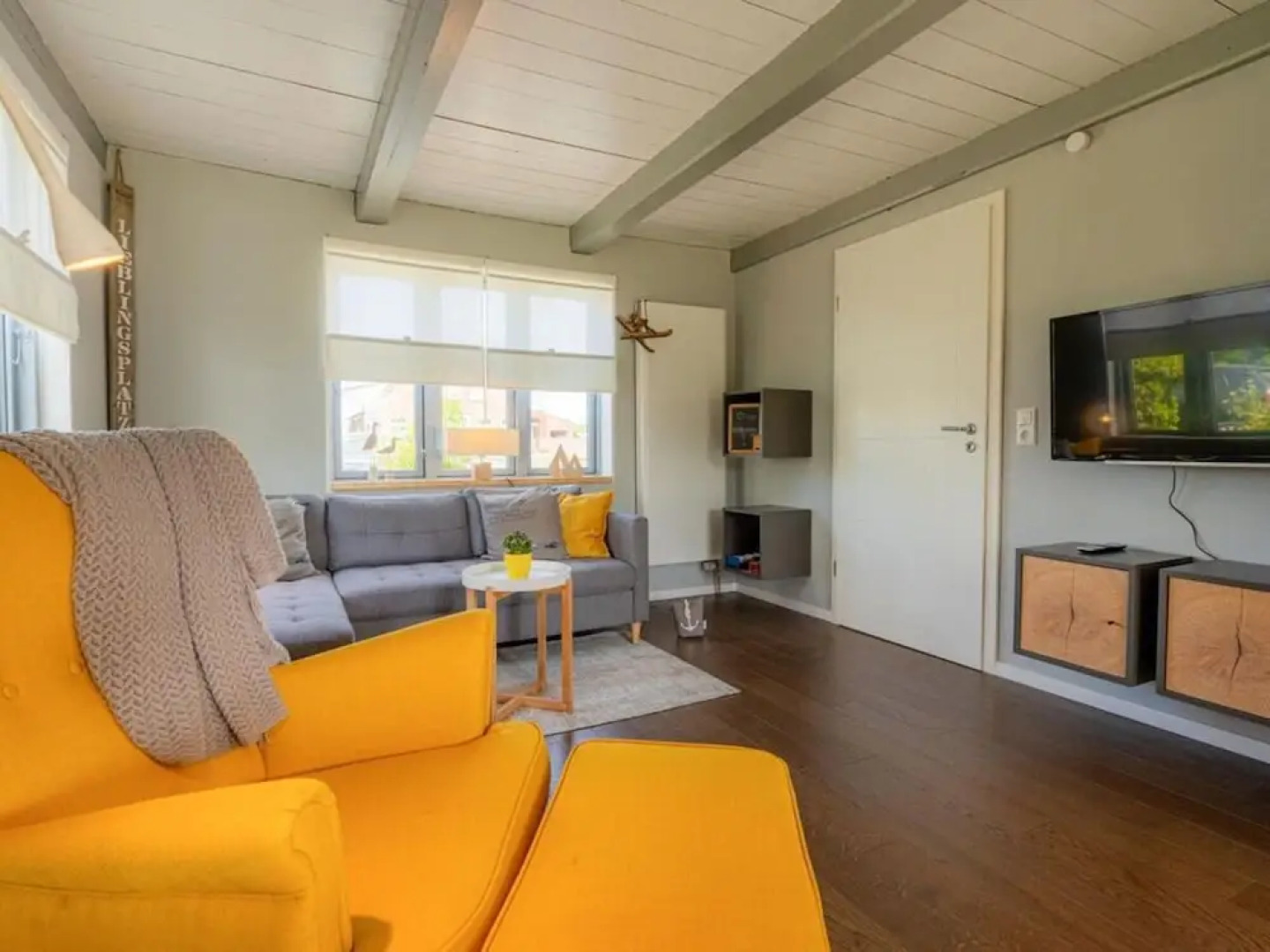 House by the Paddock