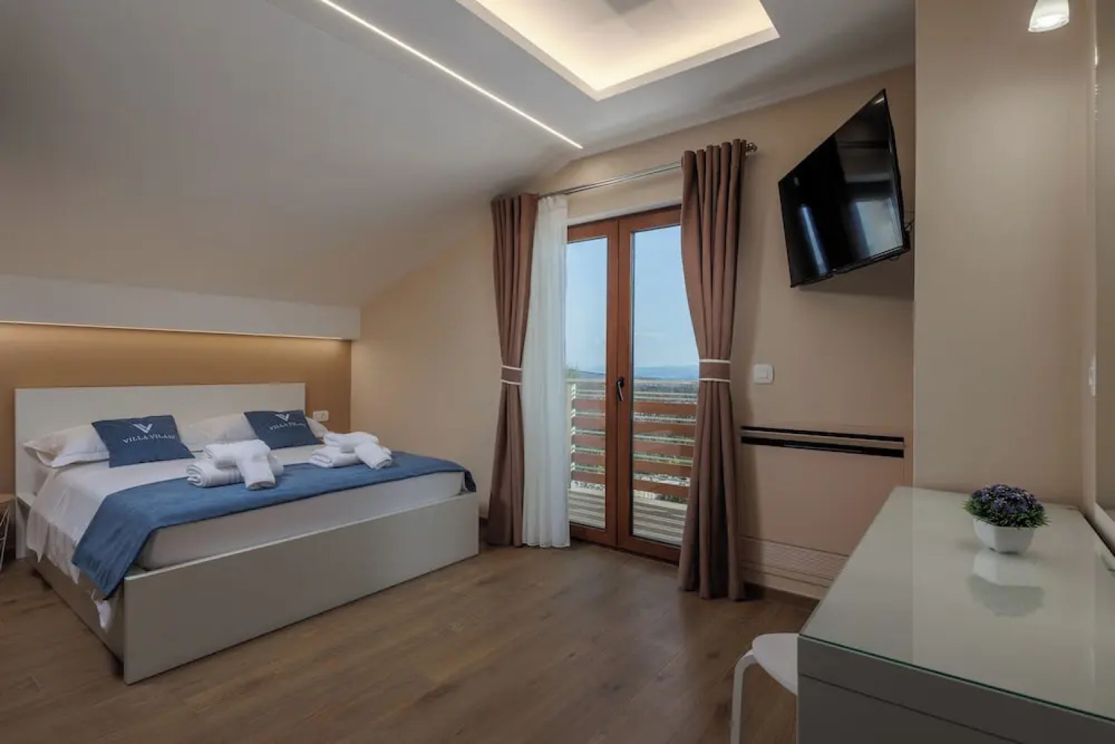 Villa Vilani Spa & Pool