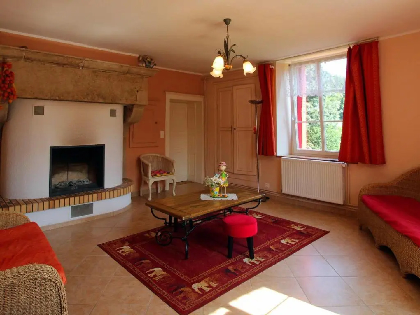 Gîte Bellefontaine, 6 pièces, 12 personnes - FR-1-589-40