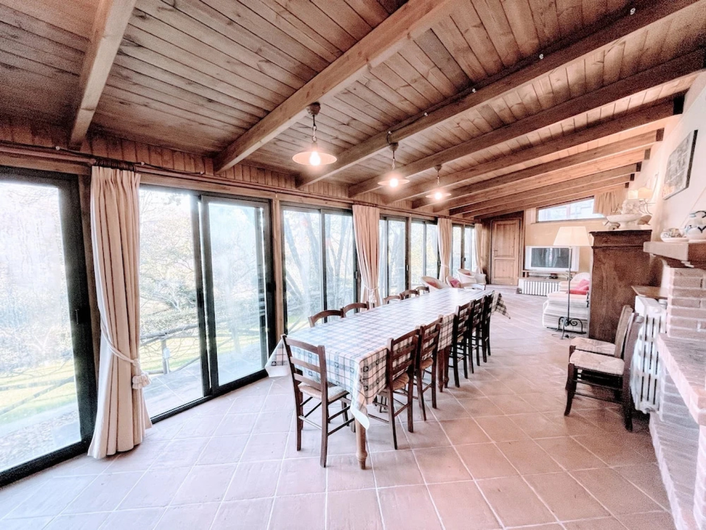 Serene Tuscan Retreat With Breathtaking Views