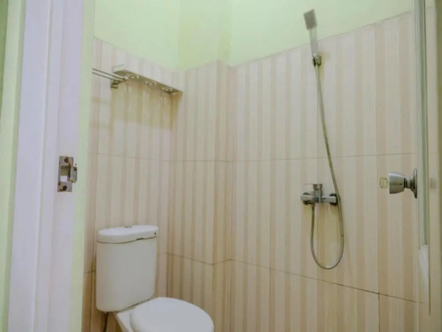 OYO Life 2508 Alba Suites Homestay Syariah