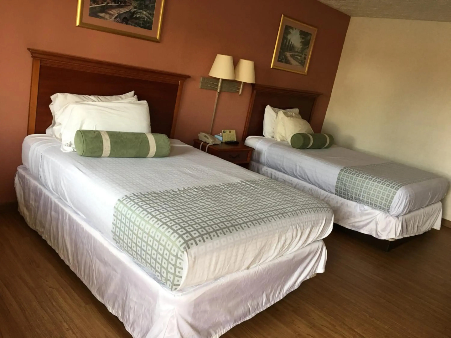 Americas Best Value Inn Marion, IL