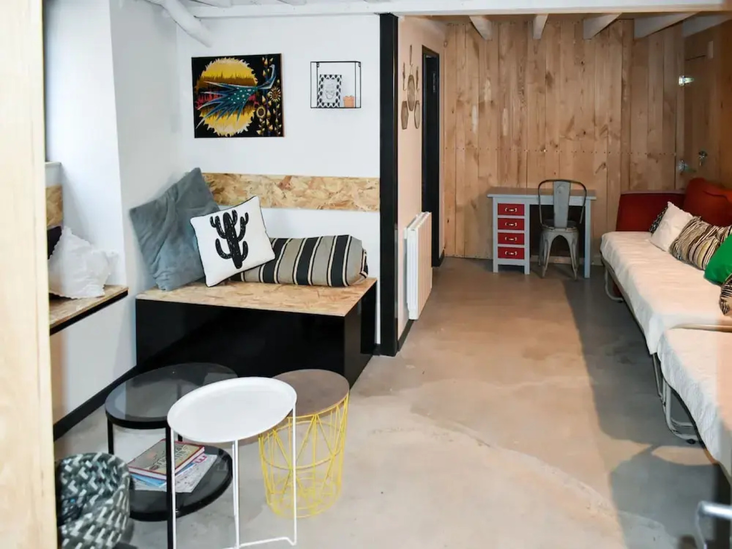 Stylish Renovated Villagehouse With Private Swimming Pool Garden and Lovely View