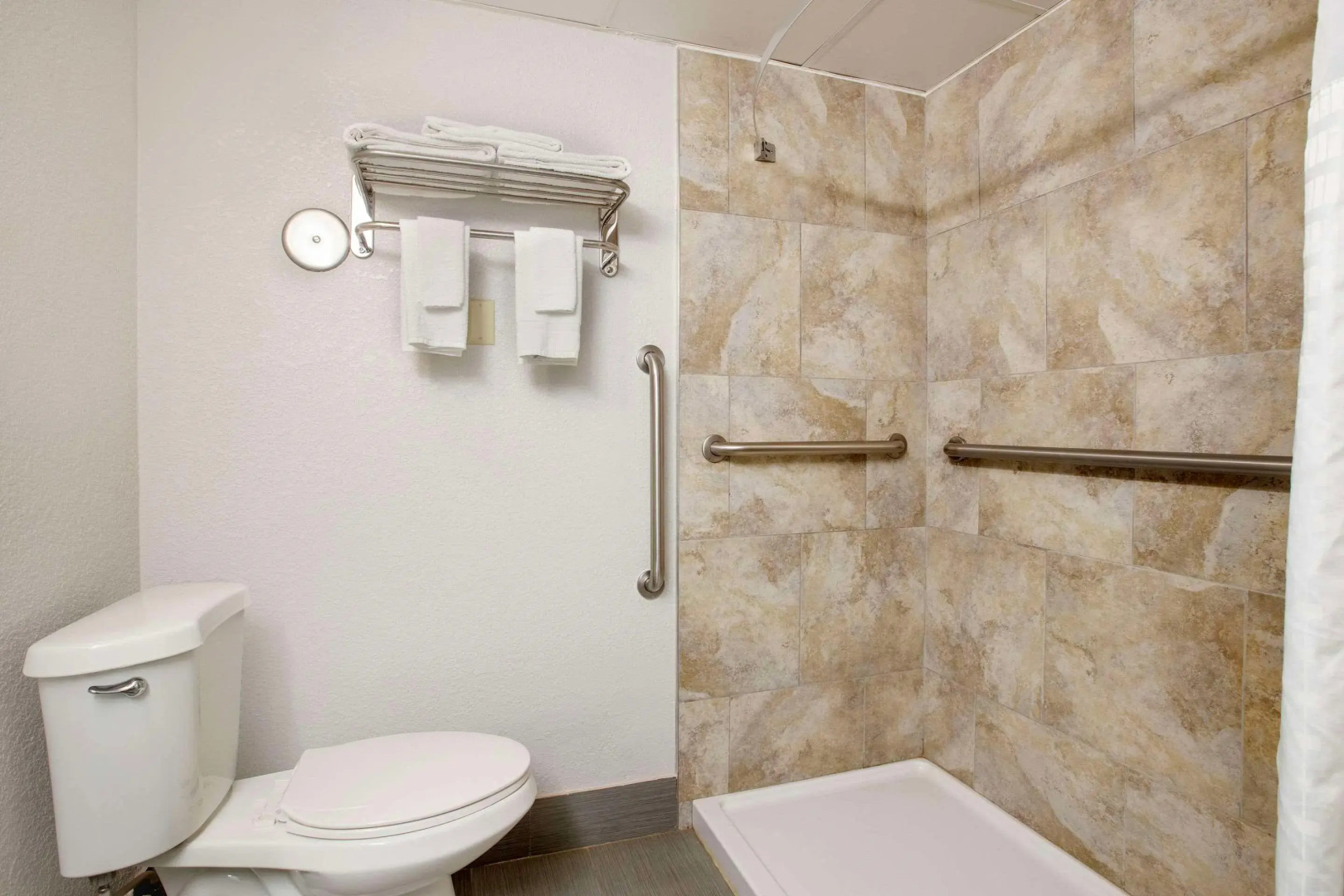 Quality Inn Newton at I-80