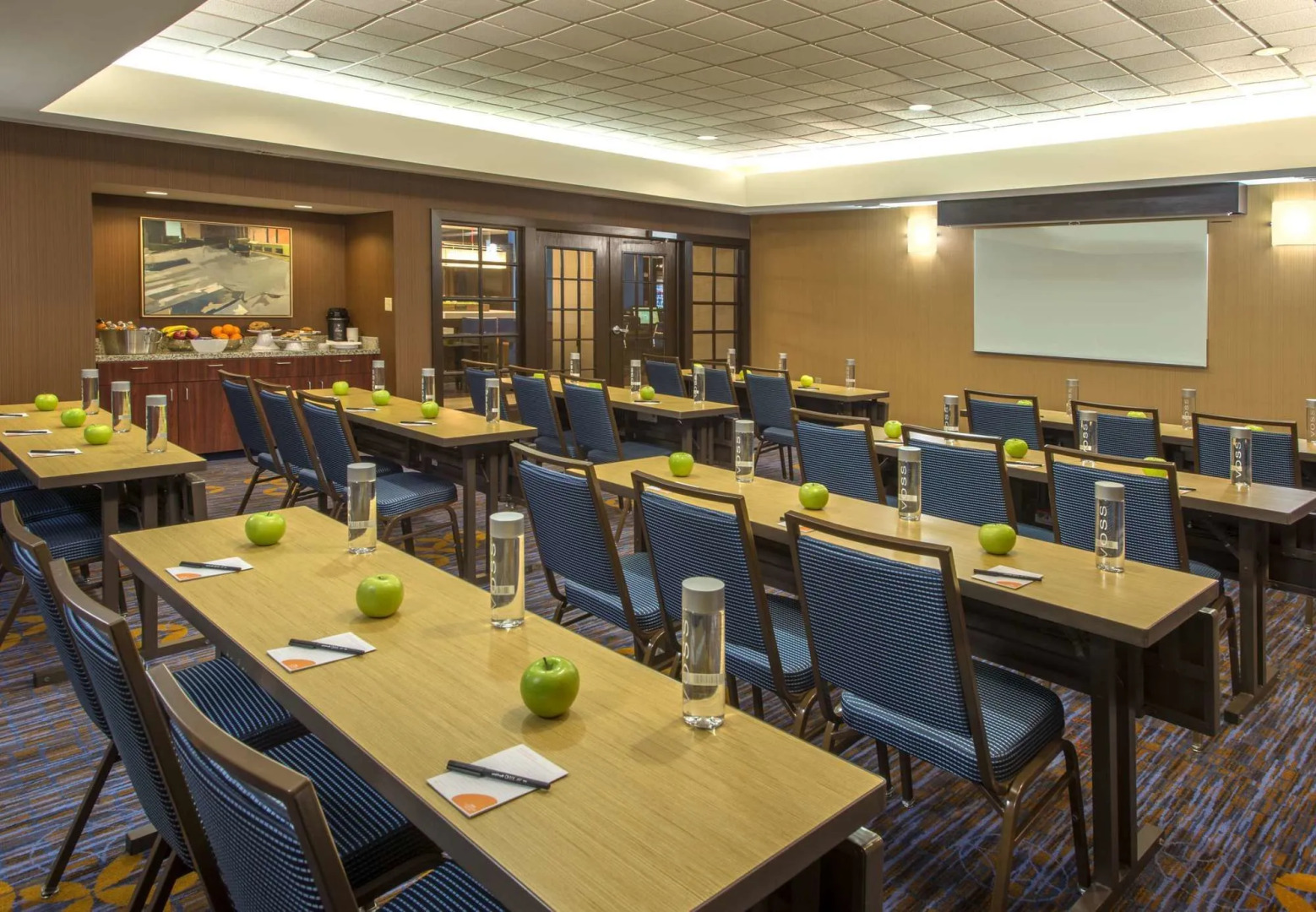 Courtyard by Marriott Grand Rapids Airport