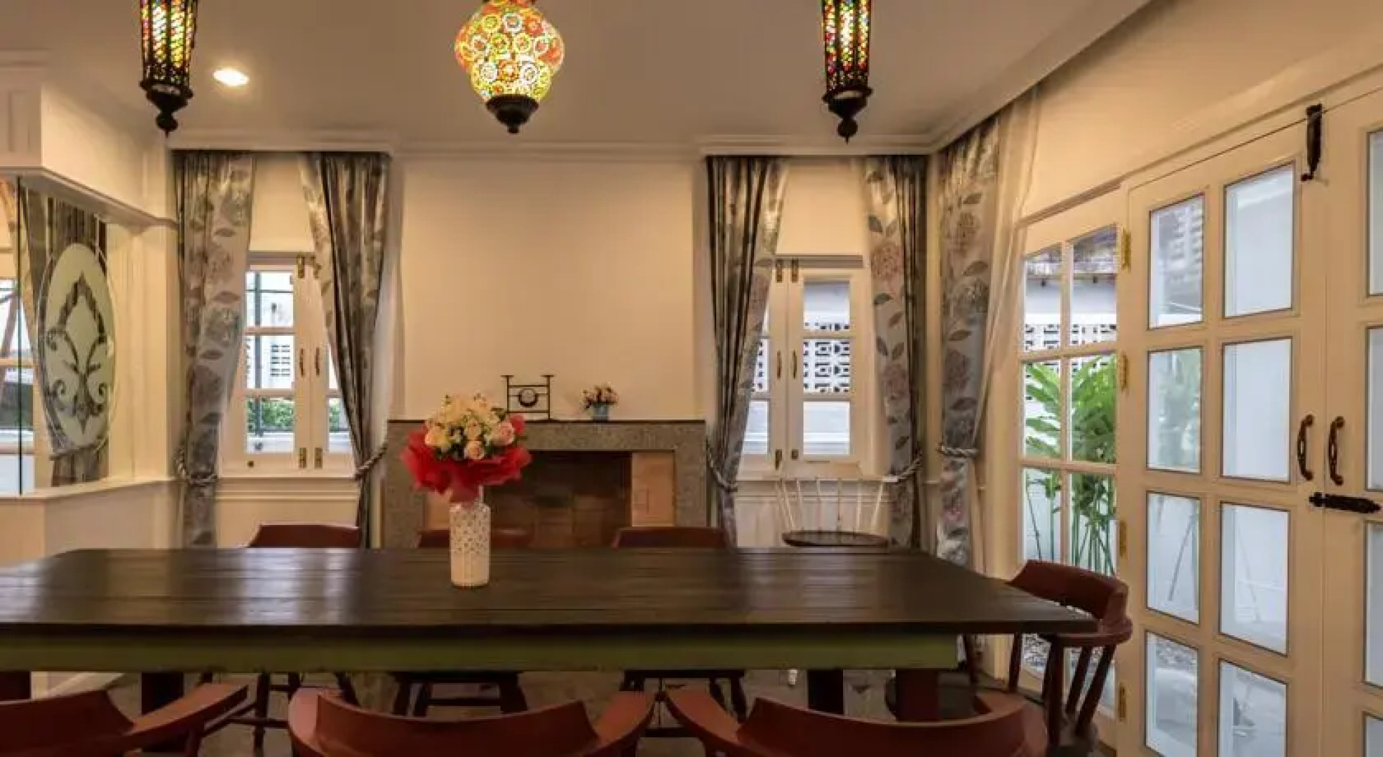 Chiangmai Singharat Road Villa