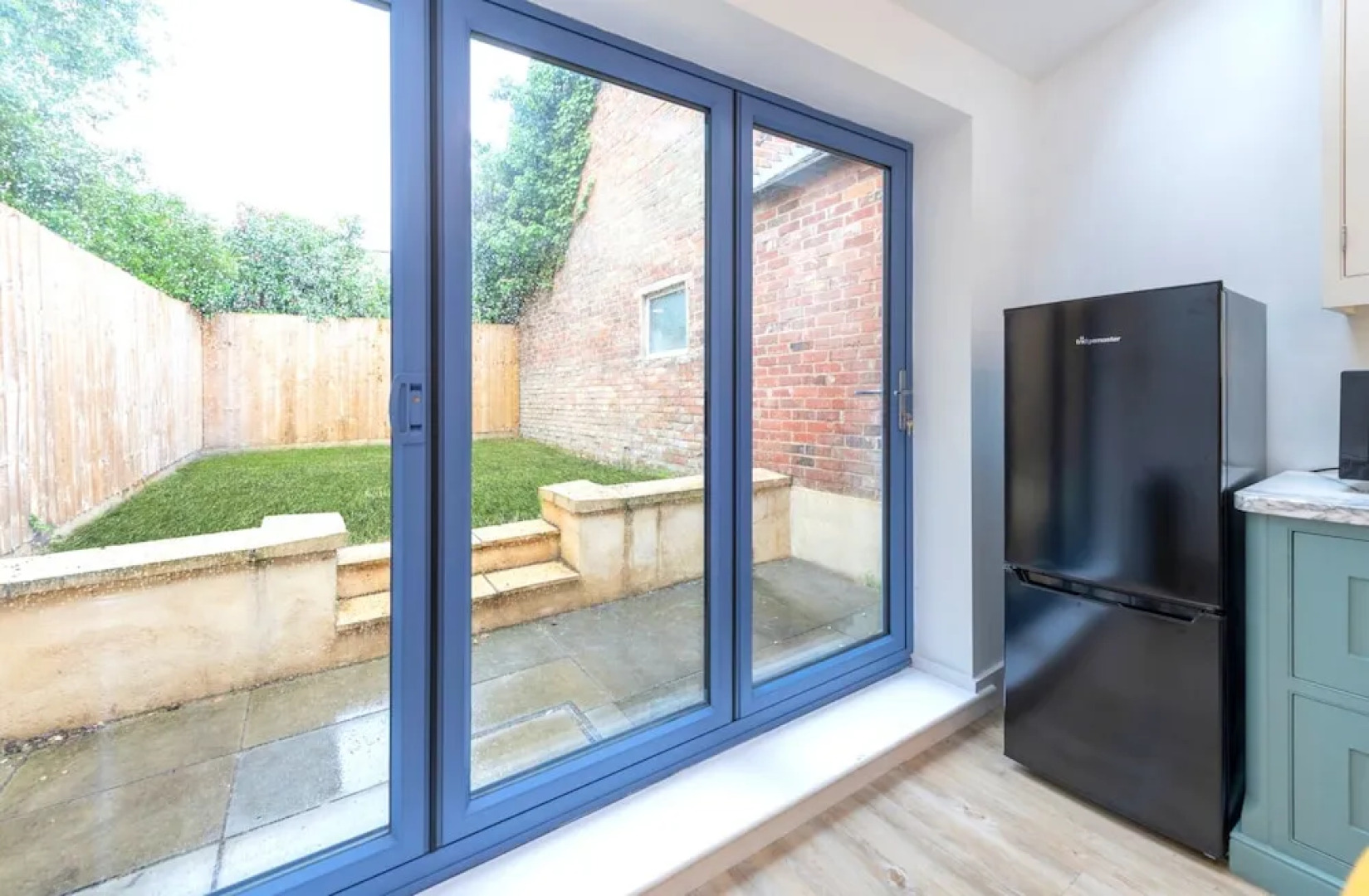 Temple Twenty5 - A Newly Refurbished, Modern Style Large 3 Bedroom House