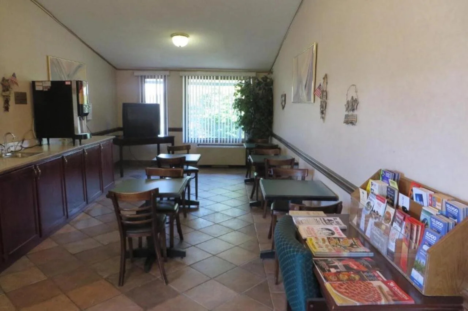 Knights Inn Canton