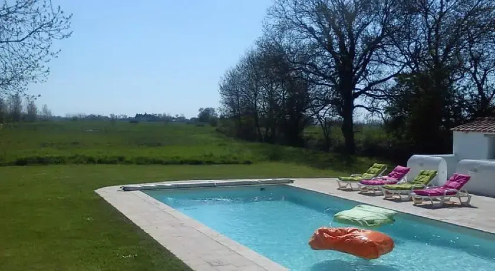 HomeRez - House La Longere de la Rive