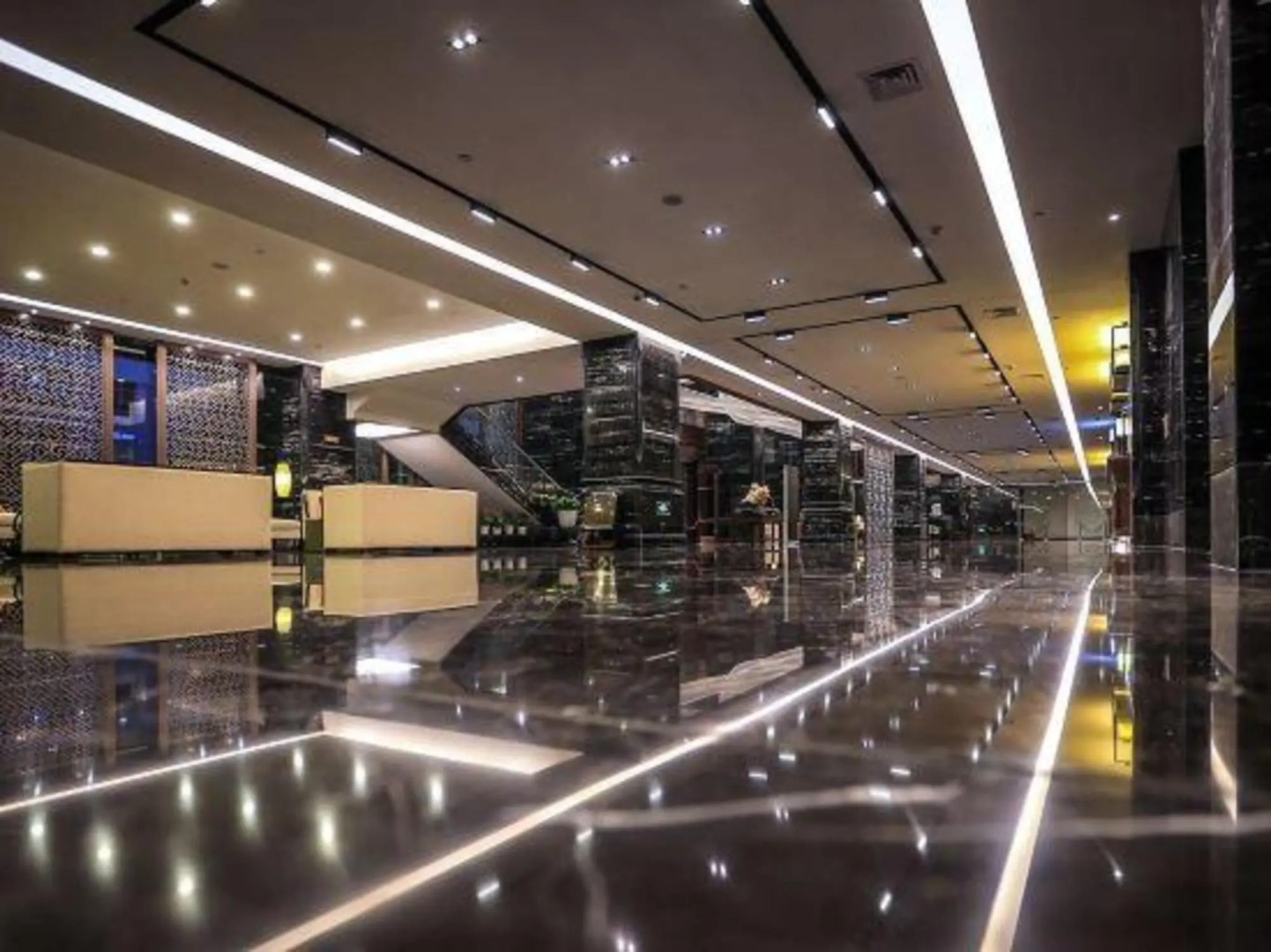 Fengchao International Hotel