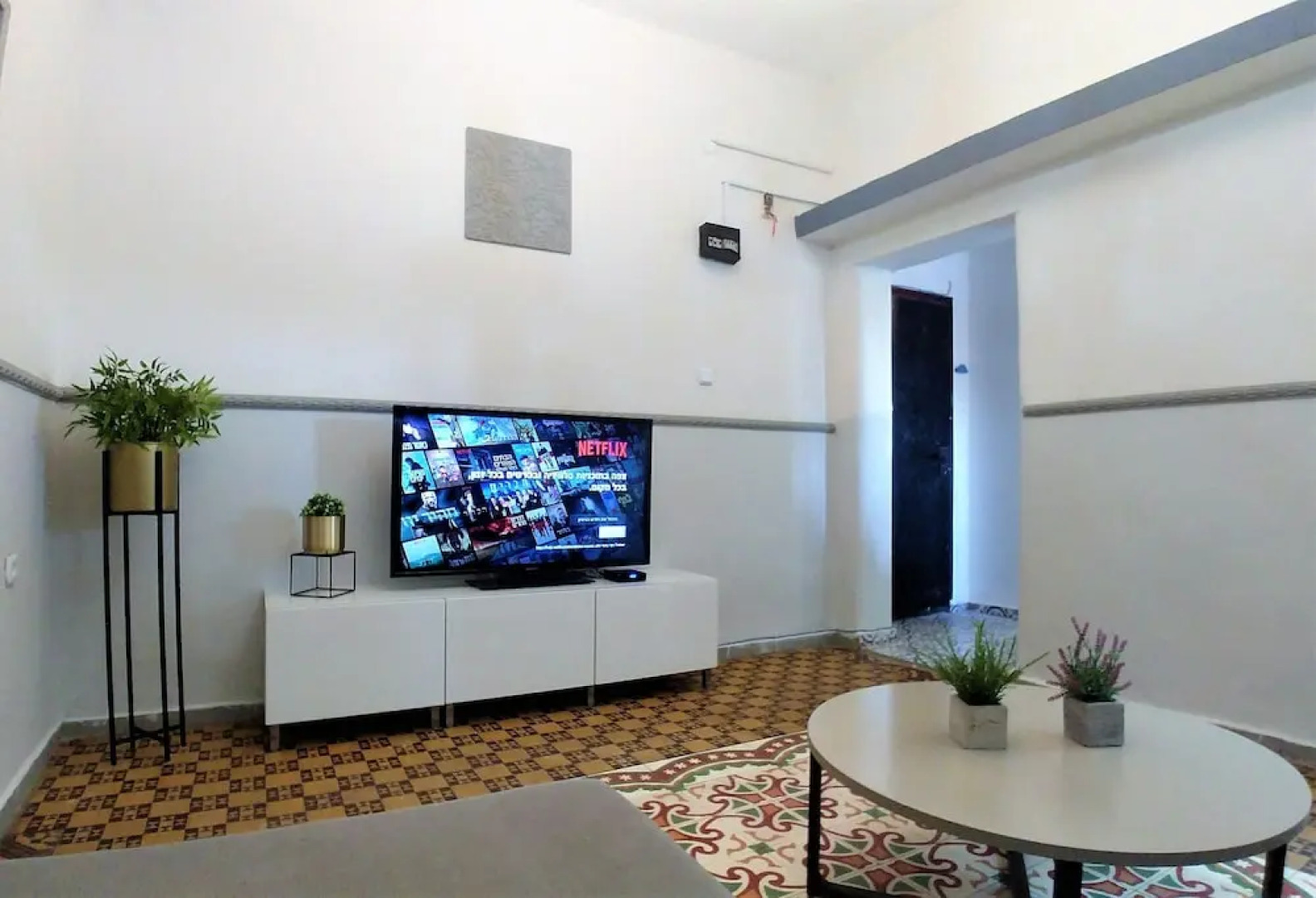 Neve Tzedek Apartments