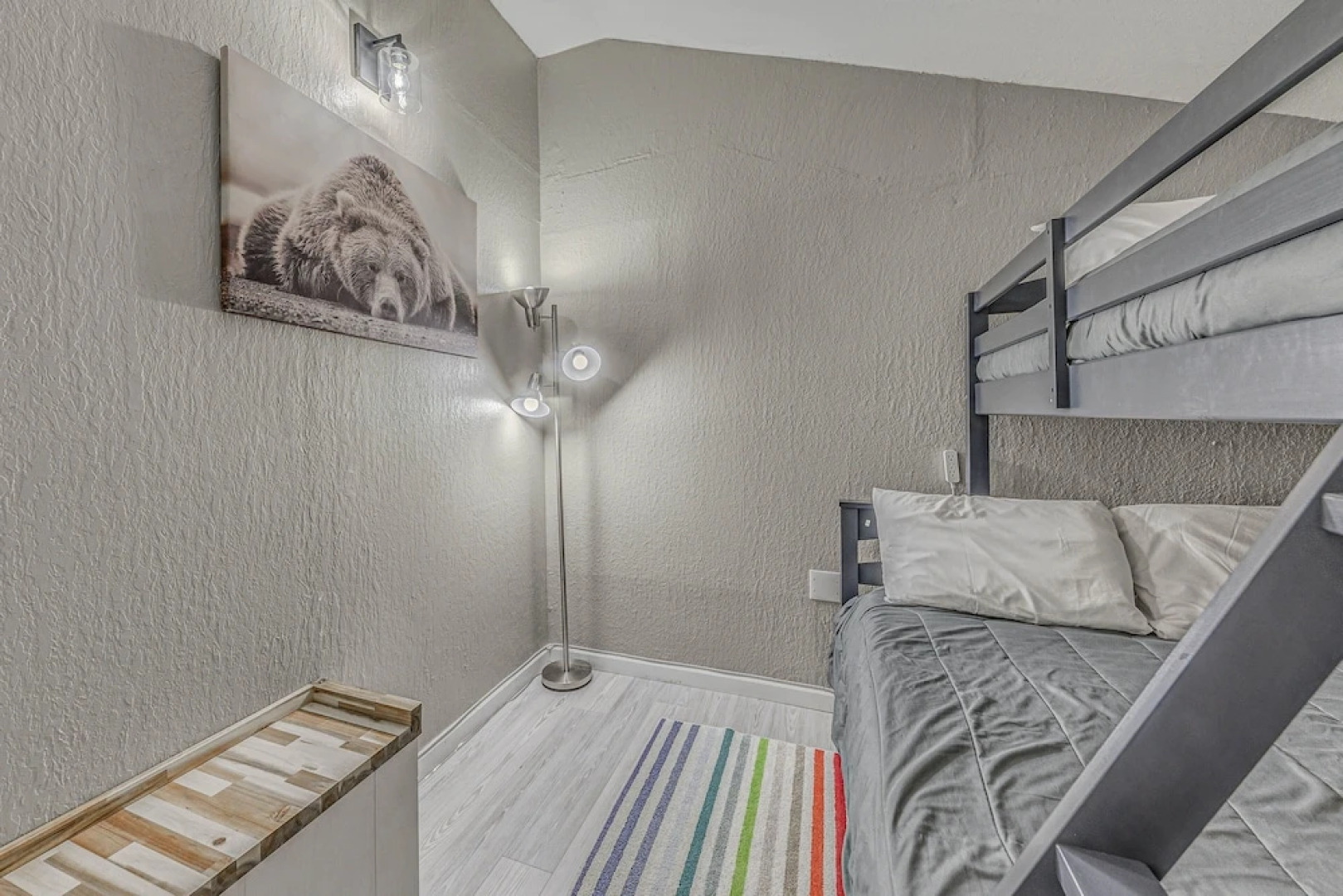 Ruidoso Retreat w/ Mtn Views ~ 20 Mi to Ski Apache