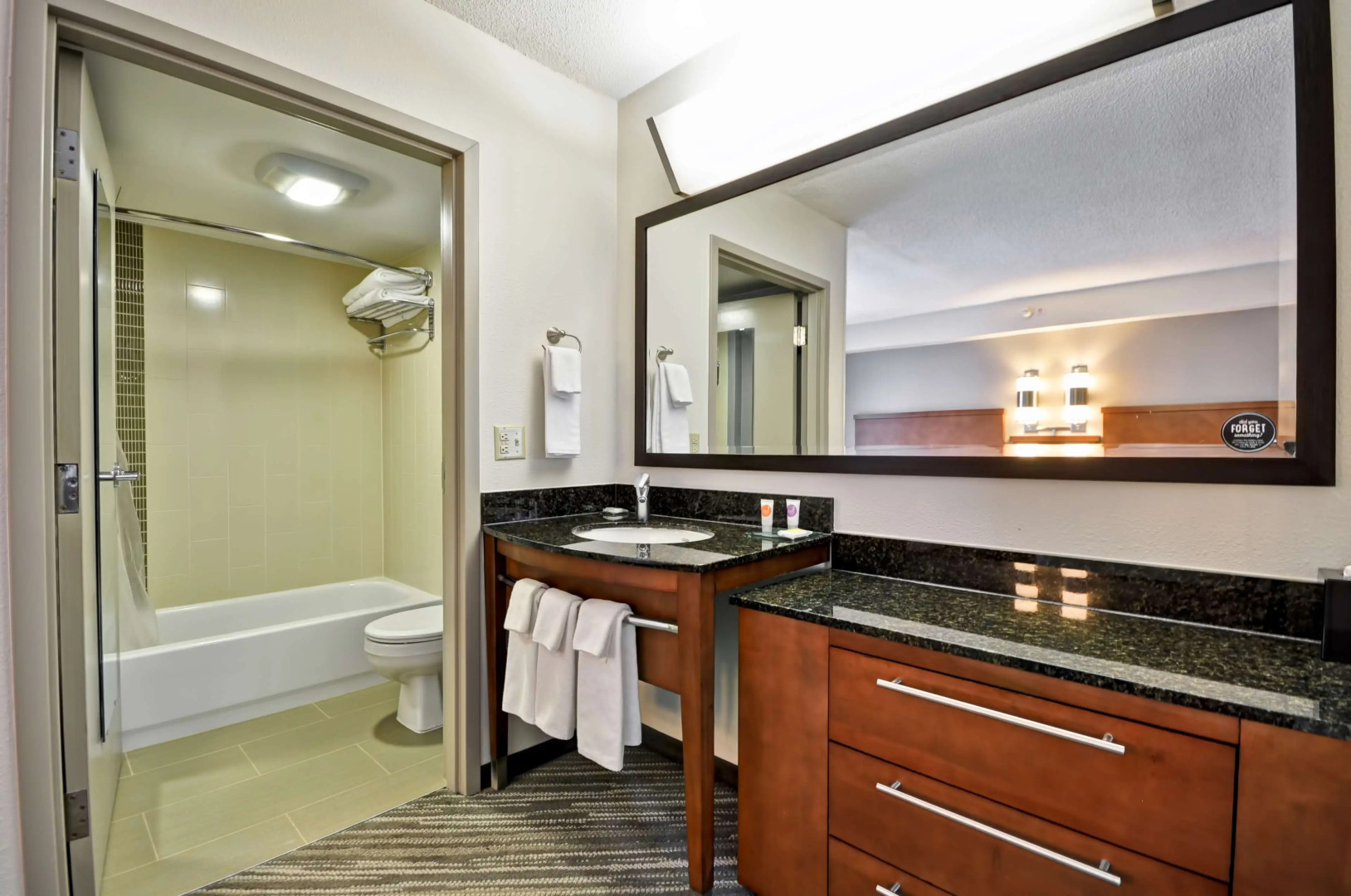 Hyatt Place Minneapolis/Eden Prairie