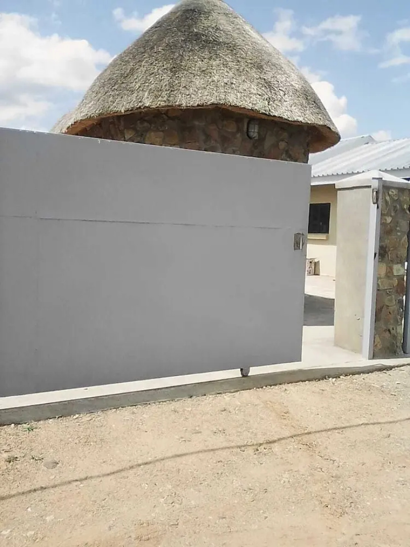 Onesi Guest House