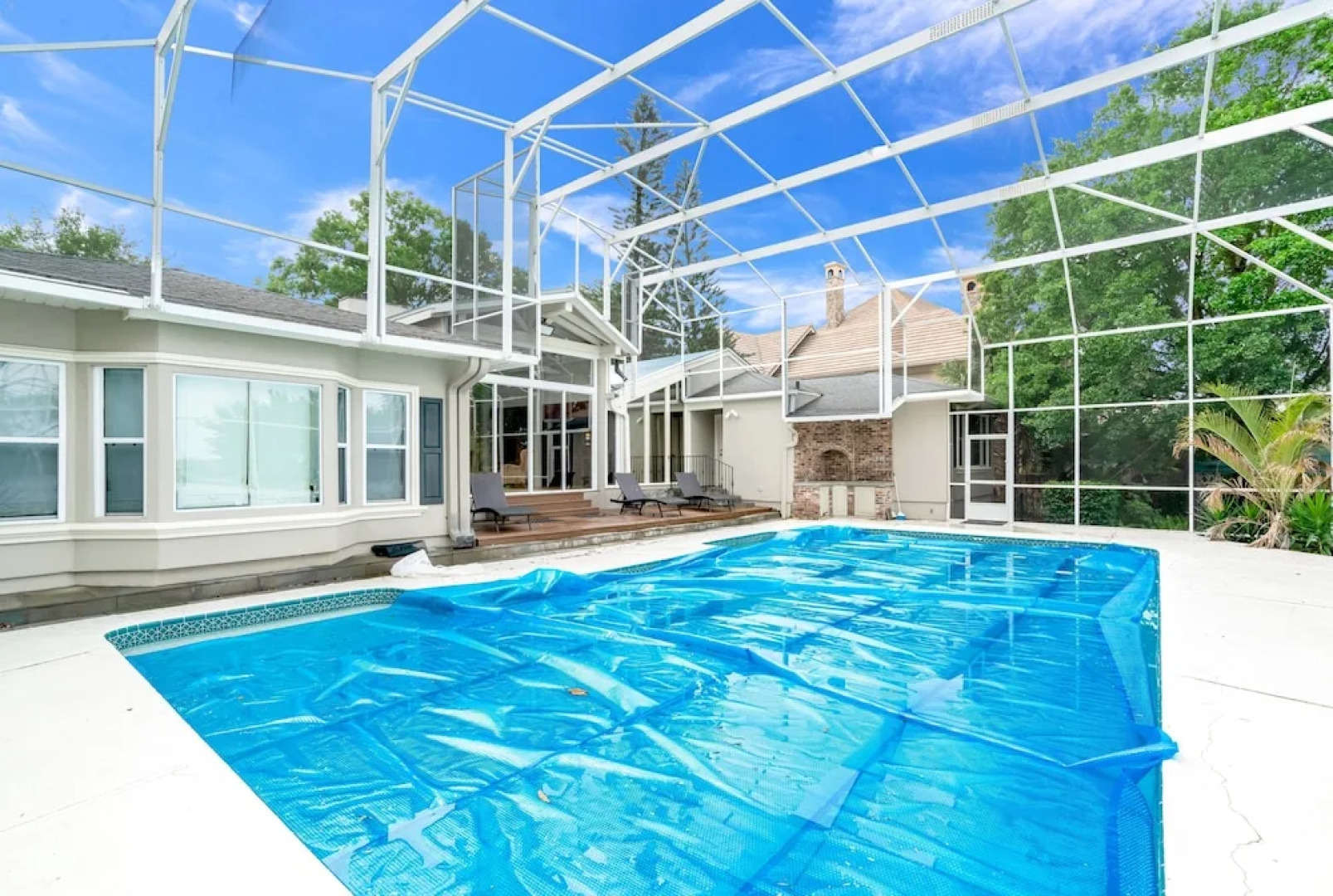 Ultimate 6 Bedroom 5 Bathroom On Bay Hill