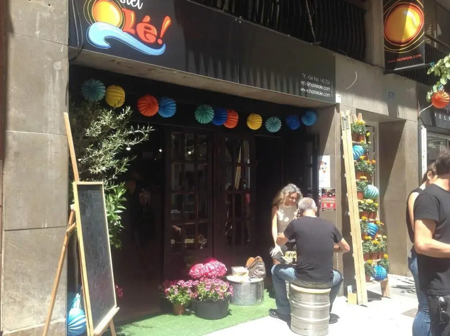 Olé Backpackers Hostel