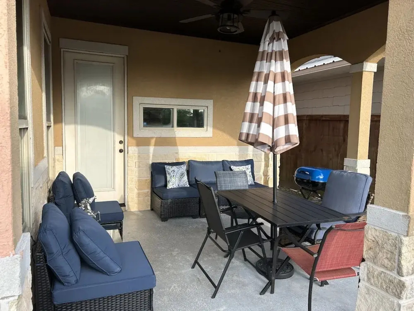 Charming 2 Story Retreat 2 Bedroom Home by RedAwning