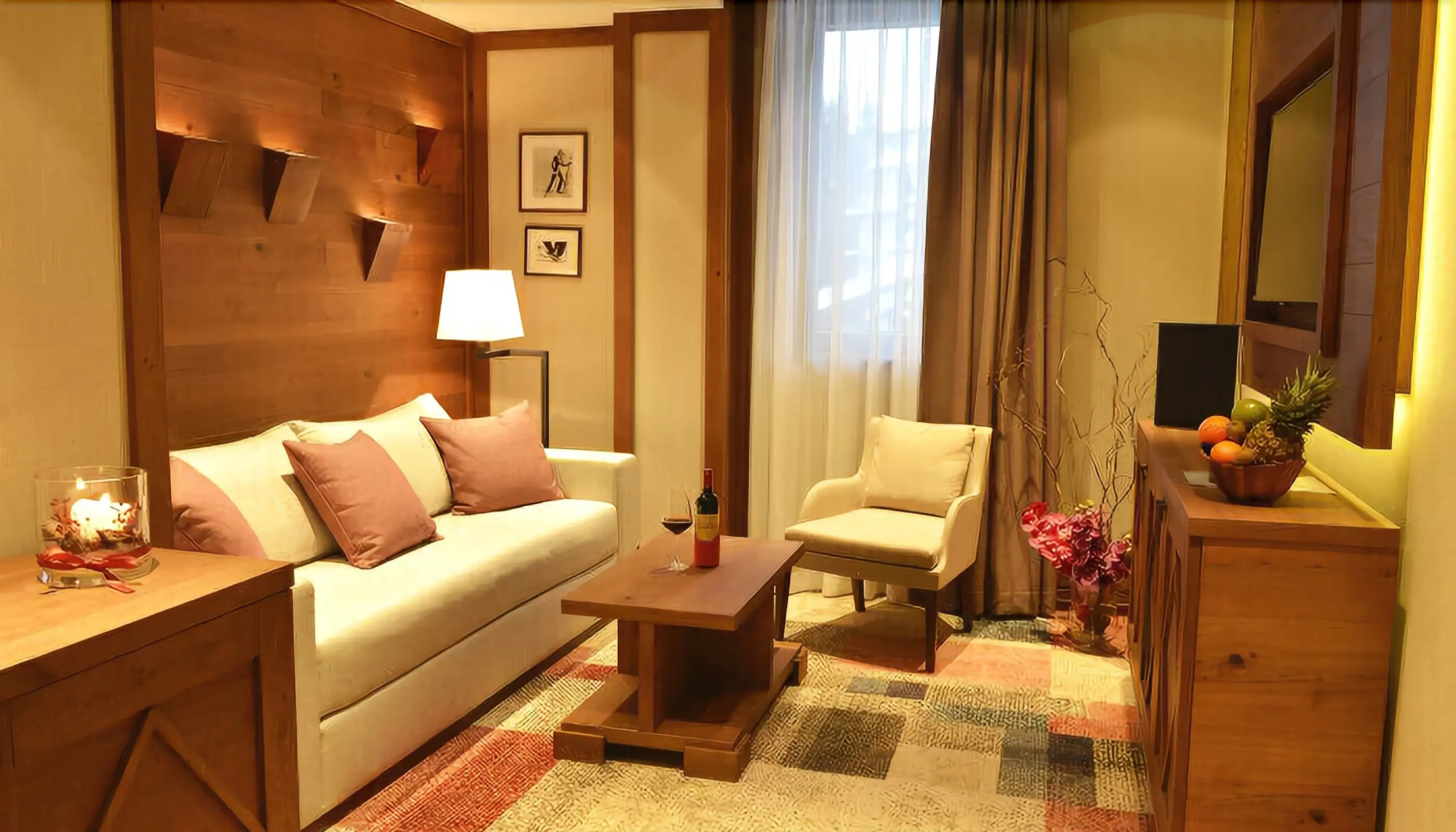 Отель Grey Family Hotel