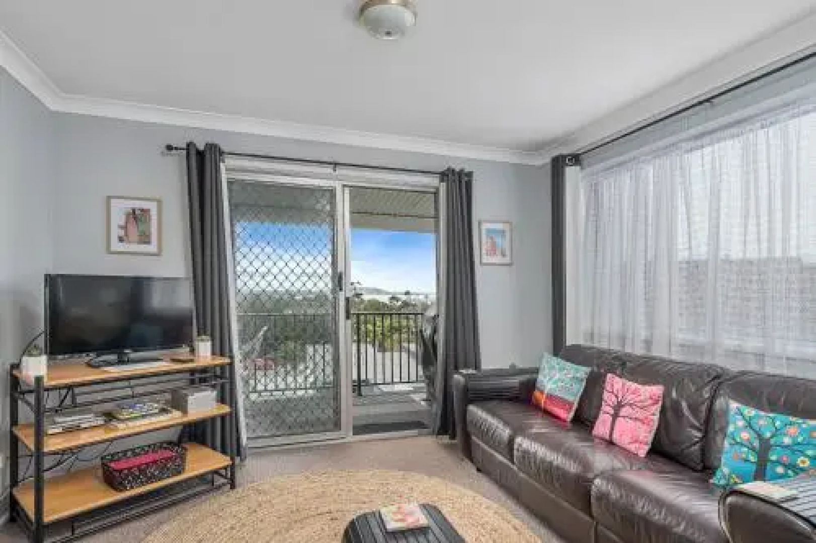 Sea View, 3 Hodgson Street