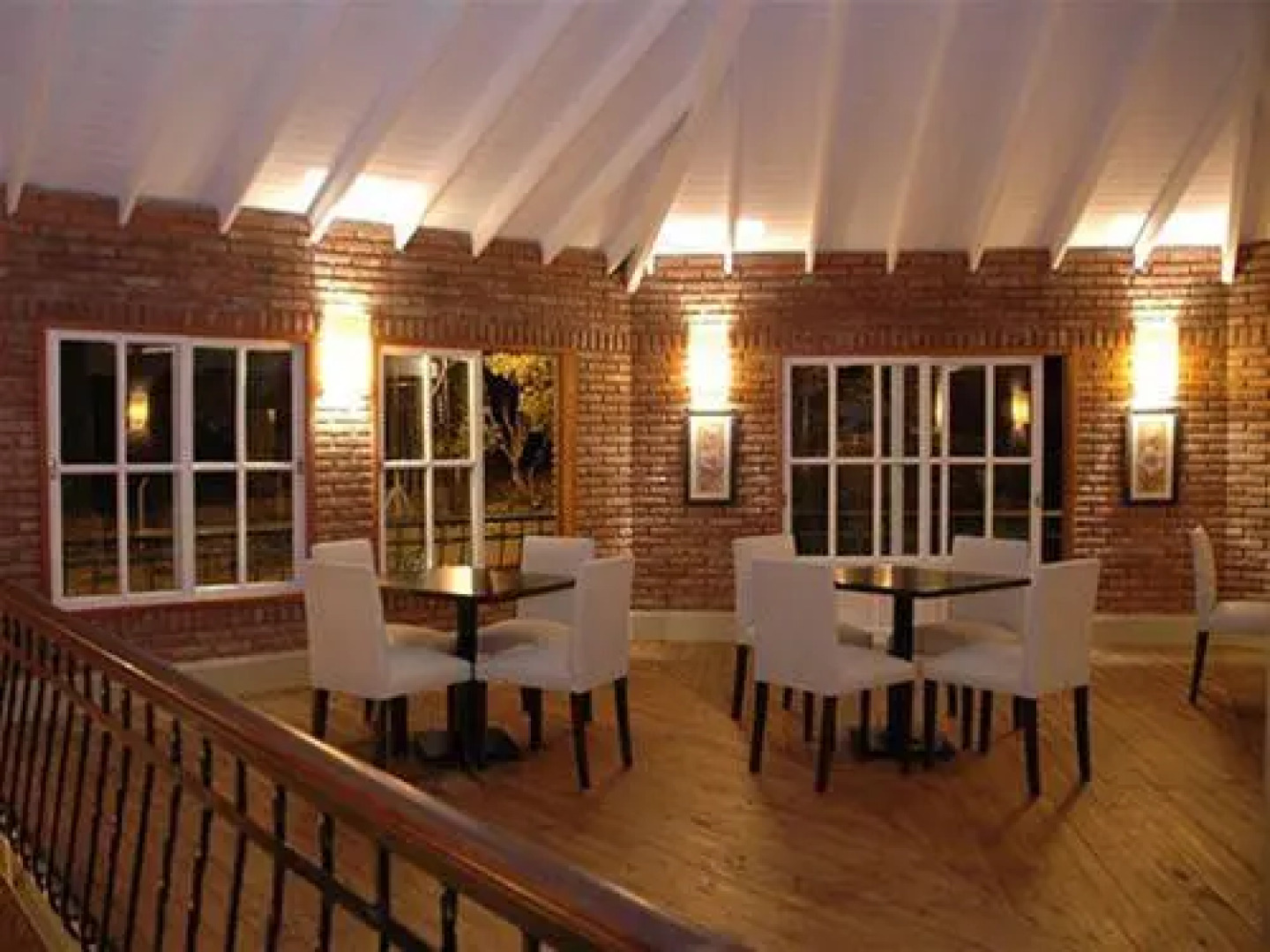 La Barraca Hotel & Resort