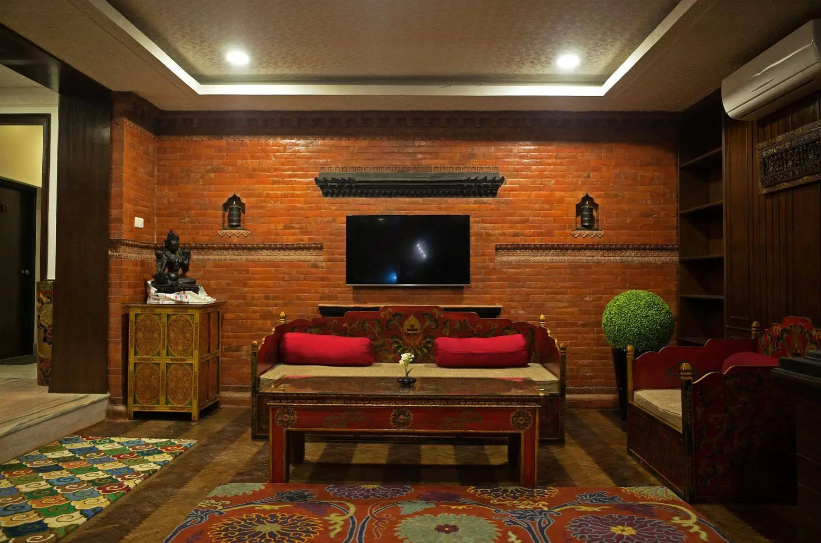 Dalai-La Boutique Hotel