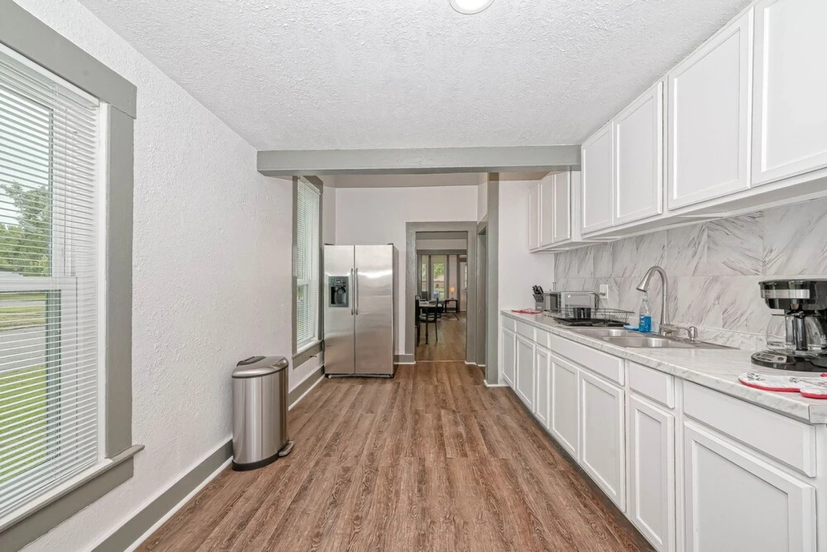 New Listing! Chillaxing in Texas City, Minimalist Home, Wifi, Close to Texas Museum