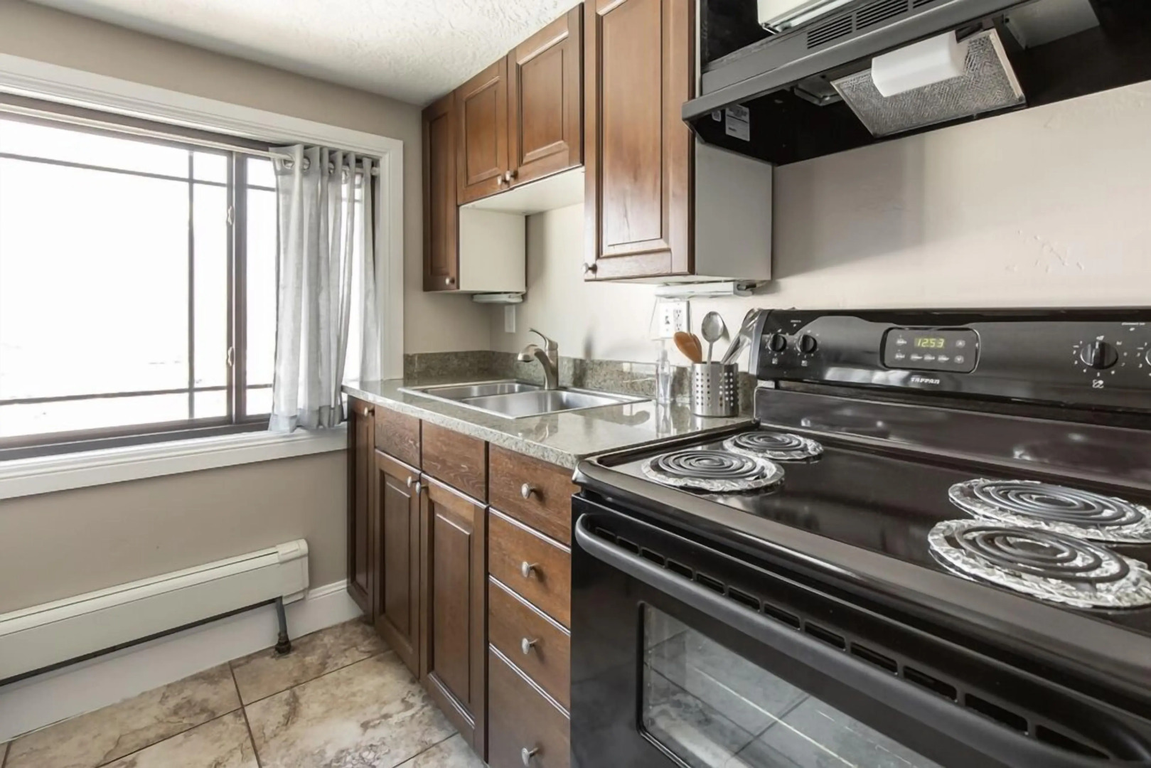 Aspenwood Manor South