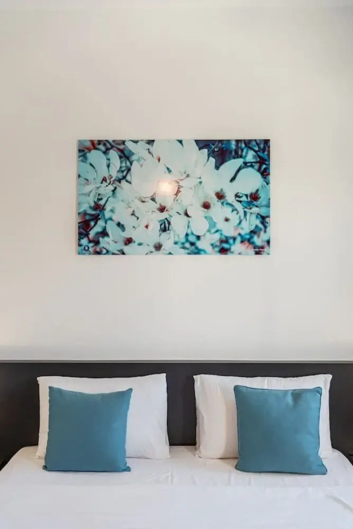 Spacious 1BR Apartment With Resort Access