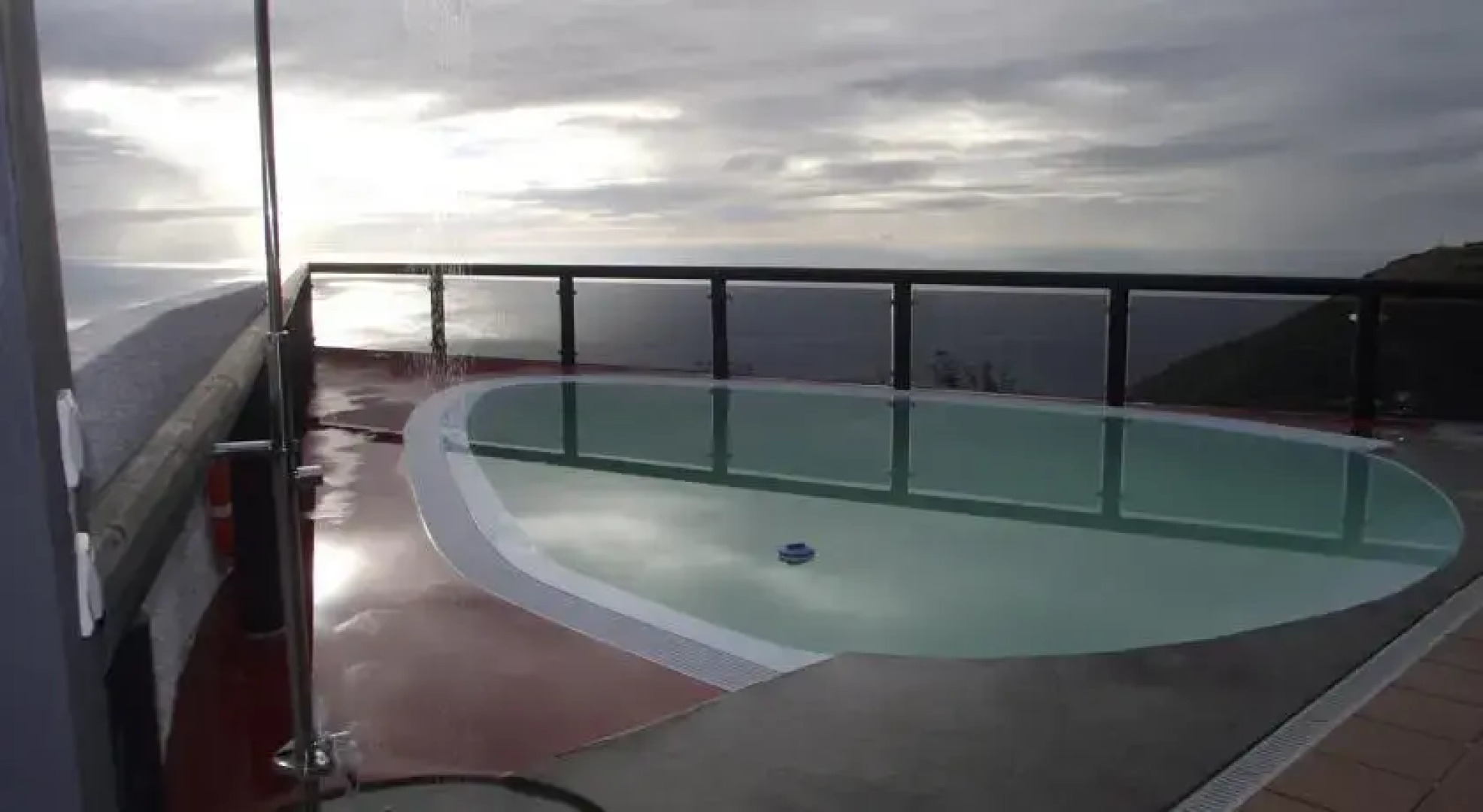 Angels Inn Paradise 2