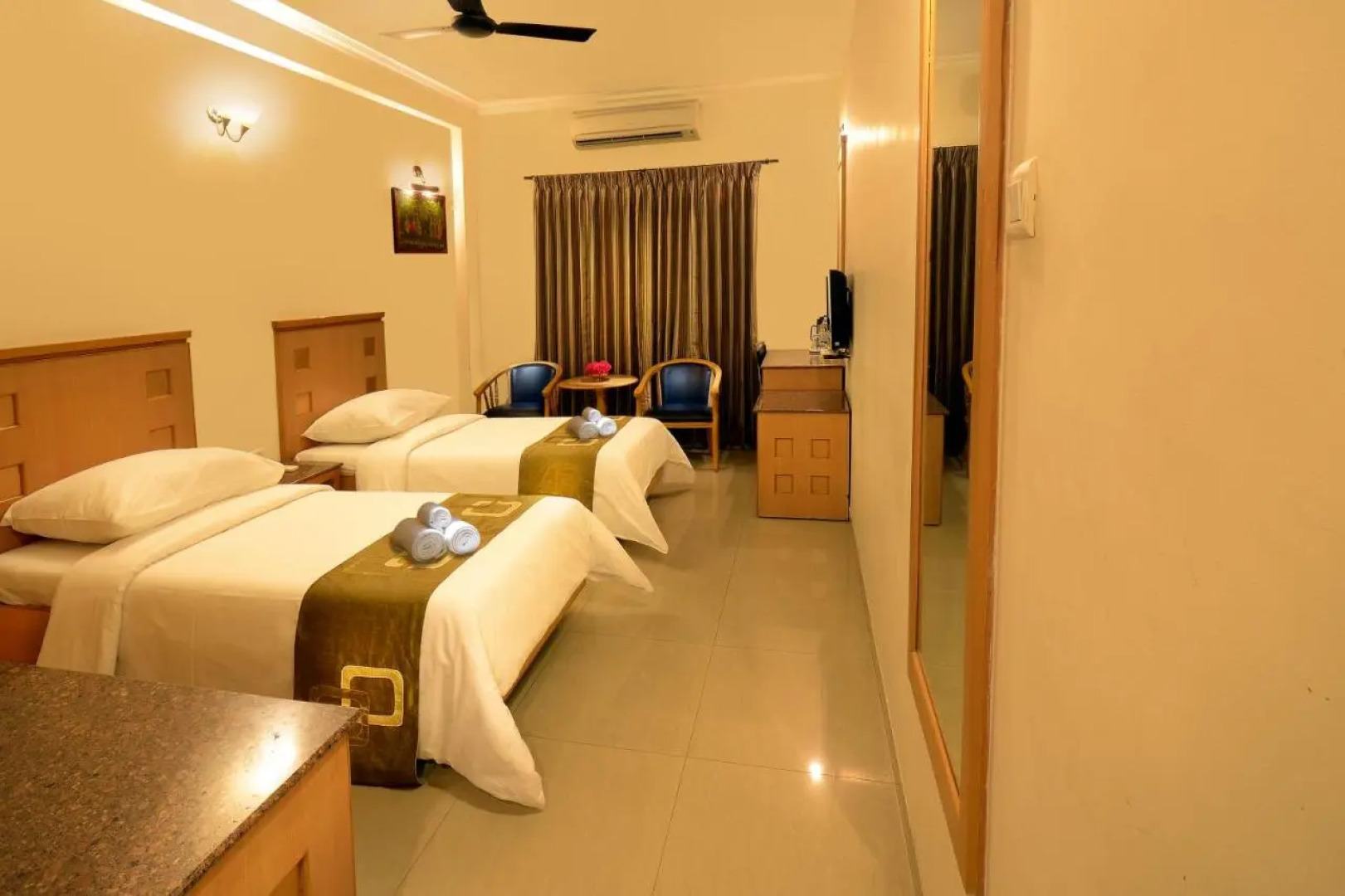 Hotel Plaza Inn