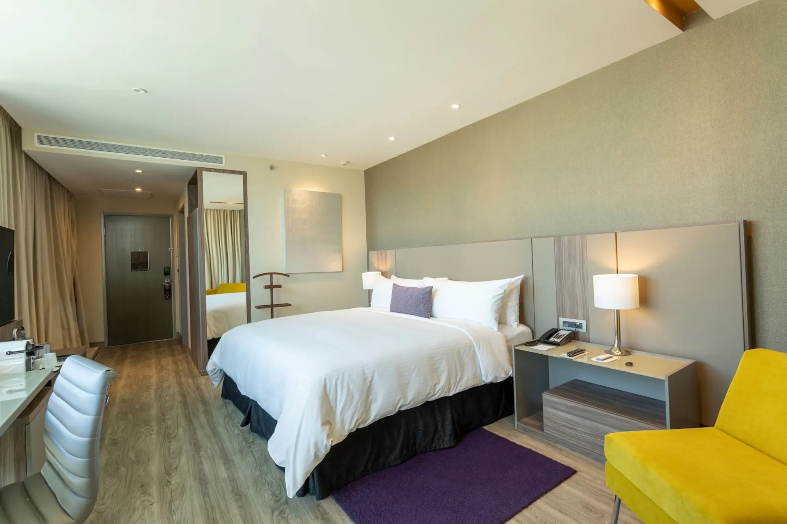 Camino Real Fashion Drive Monterrey