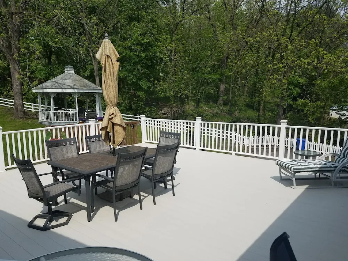 Hudson Manor Bed and Breakfast